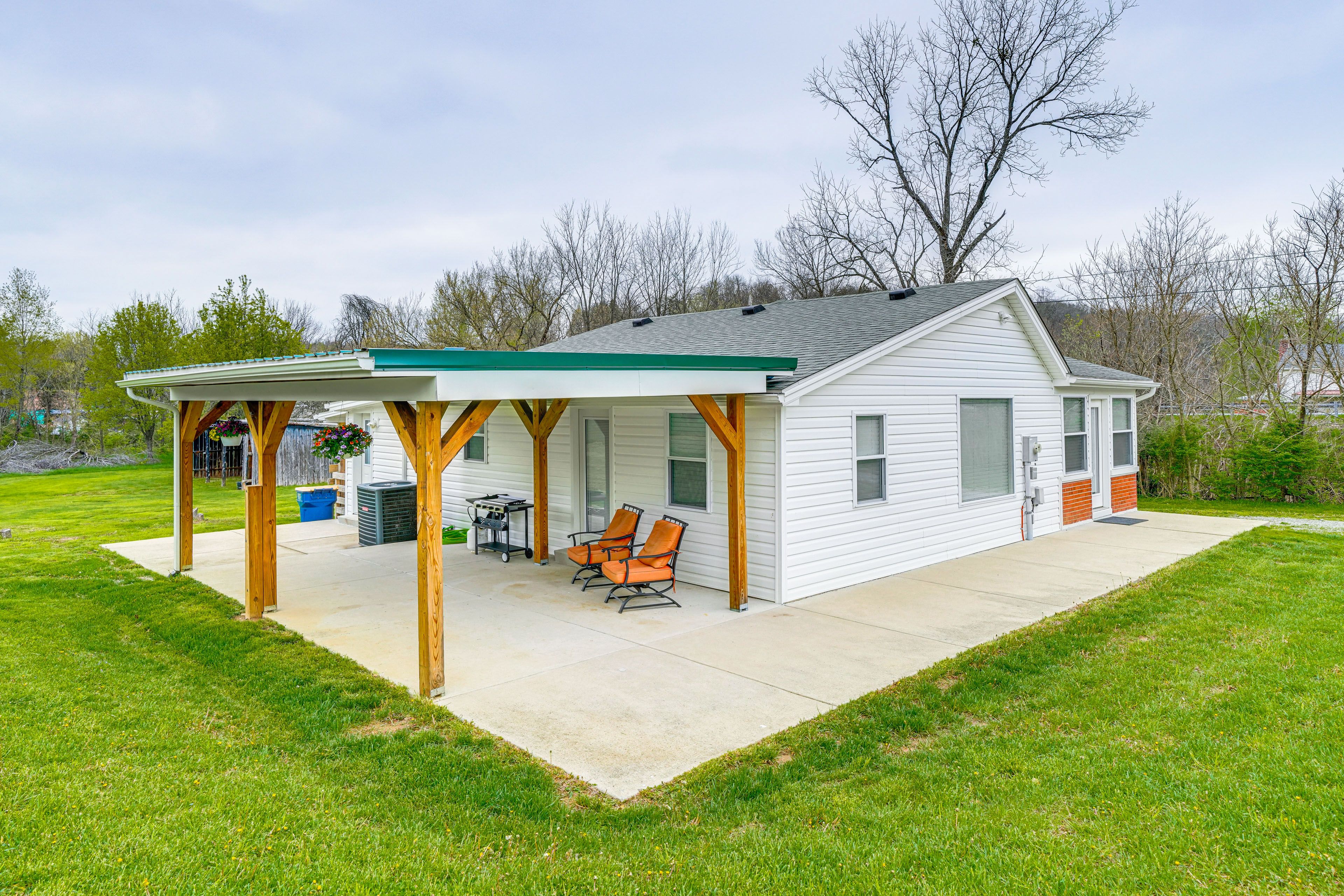 House Exterior | Covered Patio w/ Seating | Gas Griddle