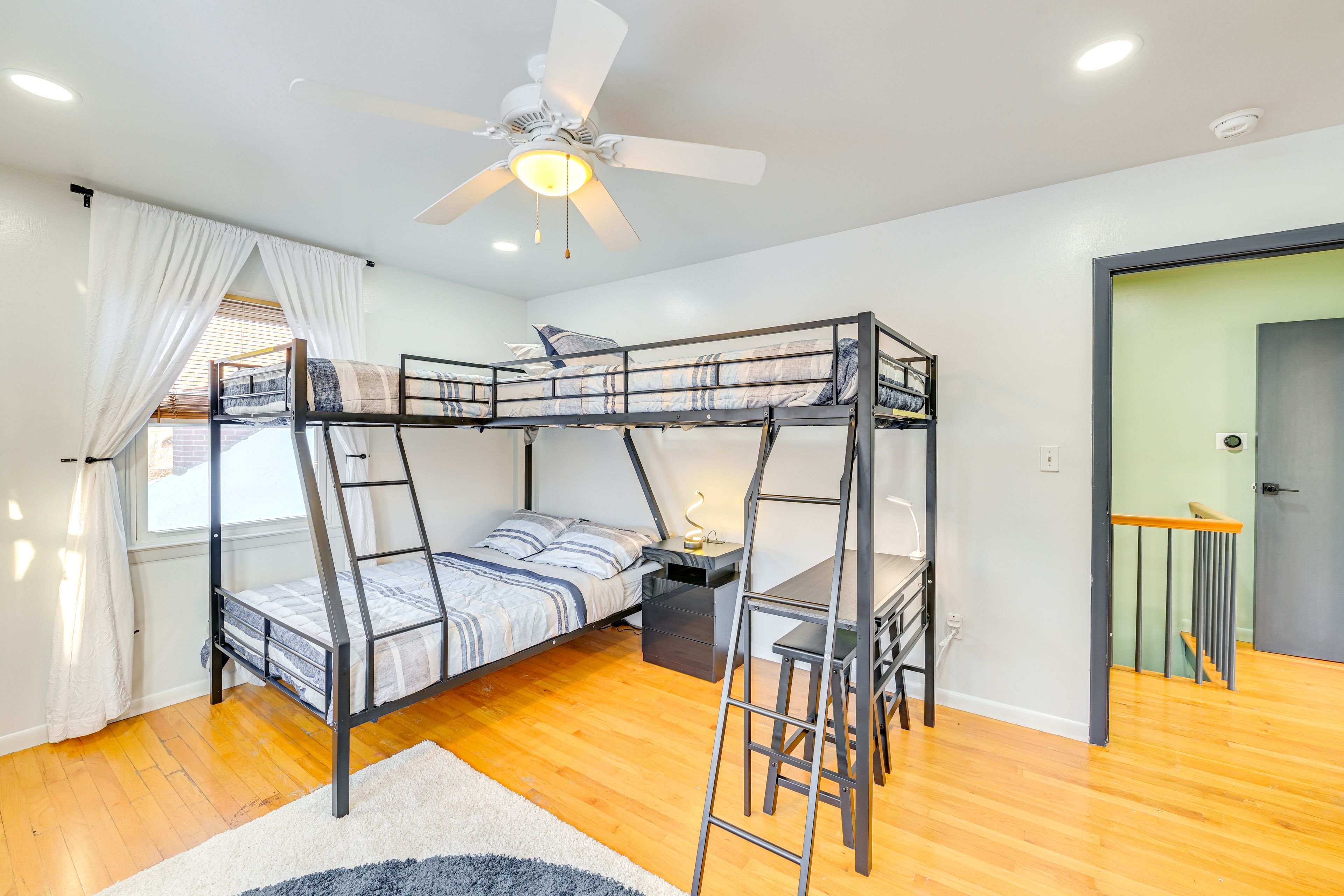 Bedroom 4 | 2nd Floor | Twin/Full Bunk Bed | Lofted Twin Bed | Desk Workspace