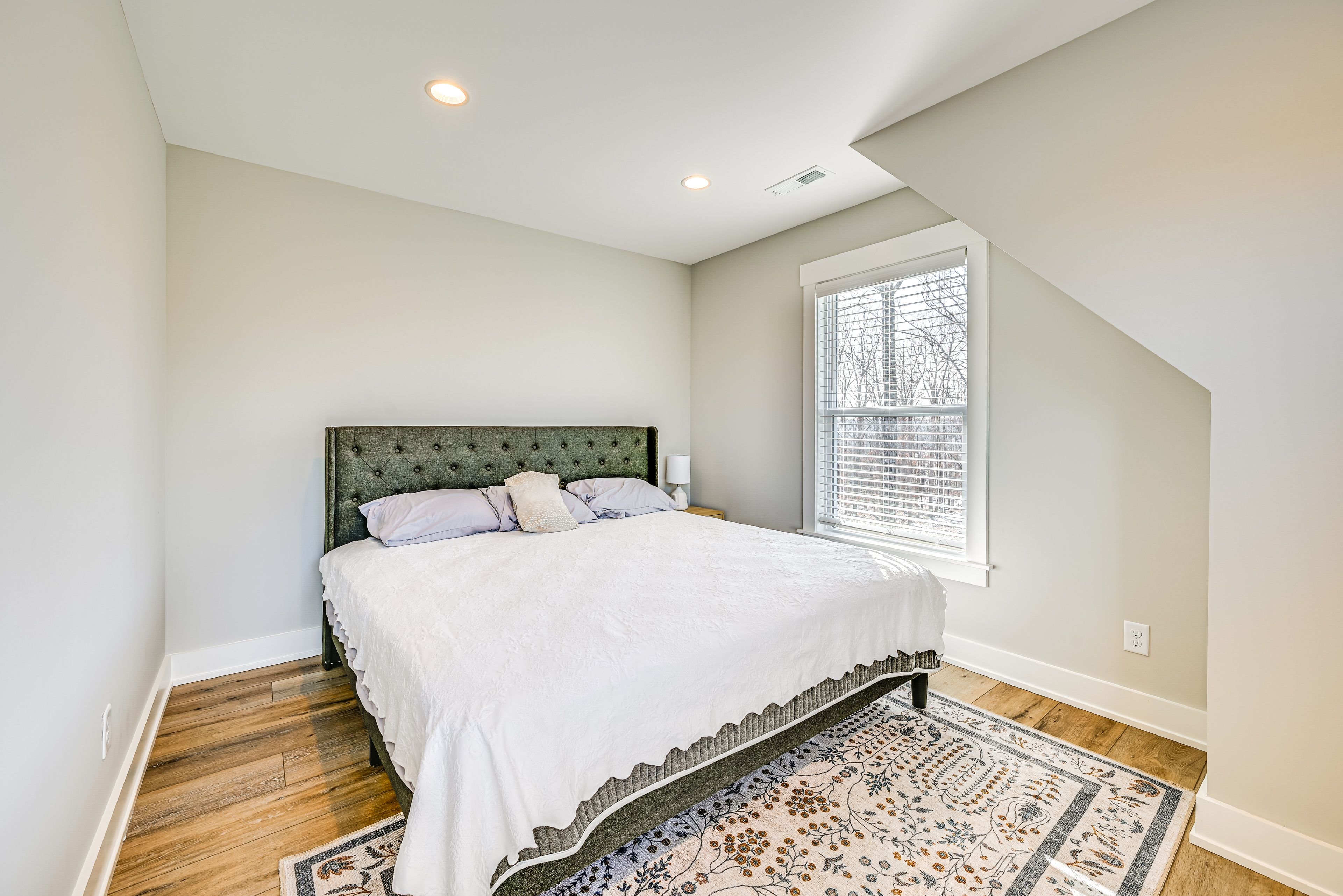 Bedroom 4 | 2nd Floor | King Bed