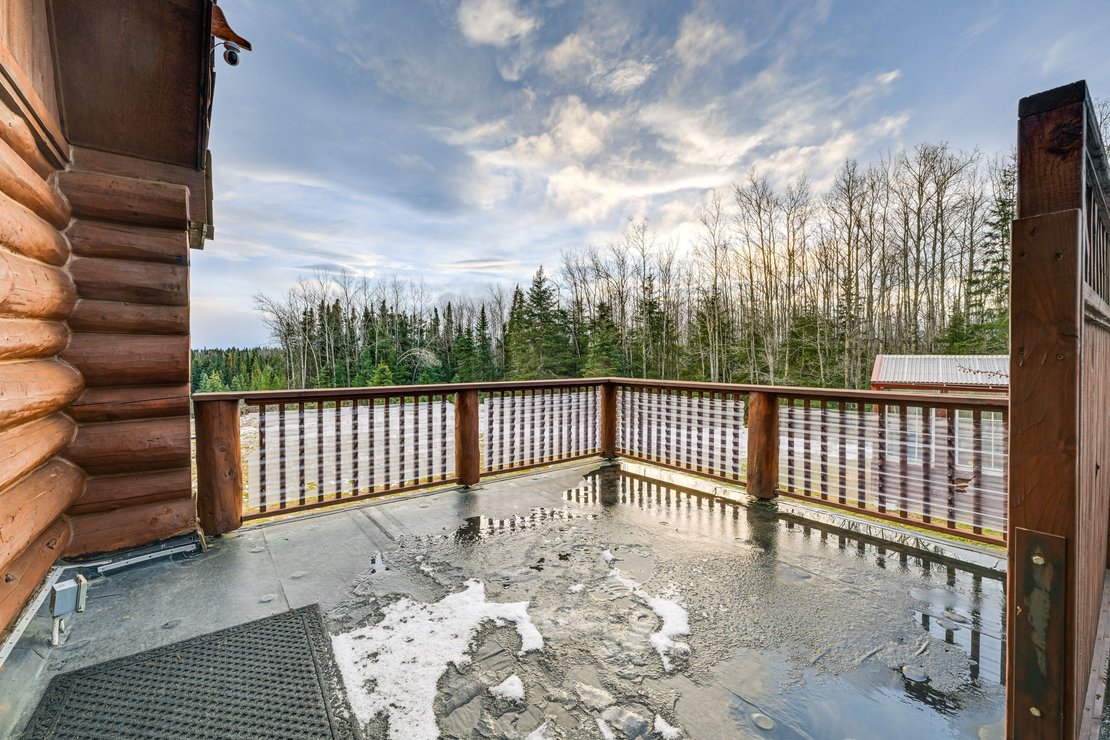 Rear Deck | Forest & Mountain Views
