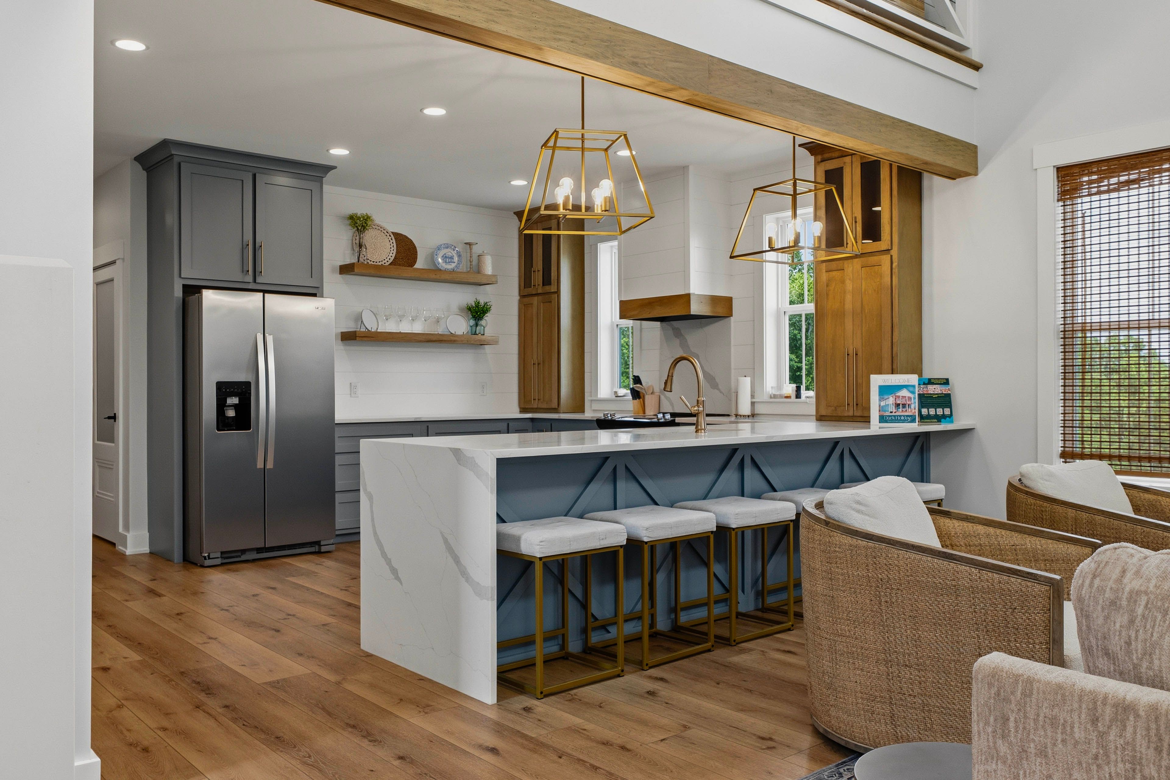 Breakfast Bar | Kitchen | 1st Floor