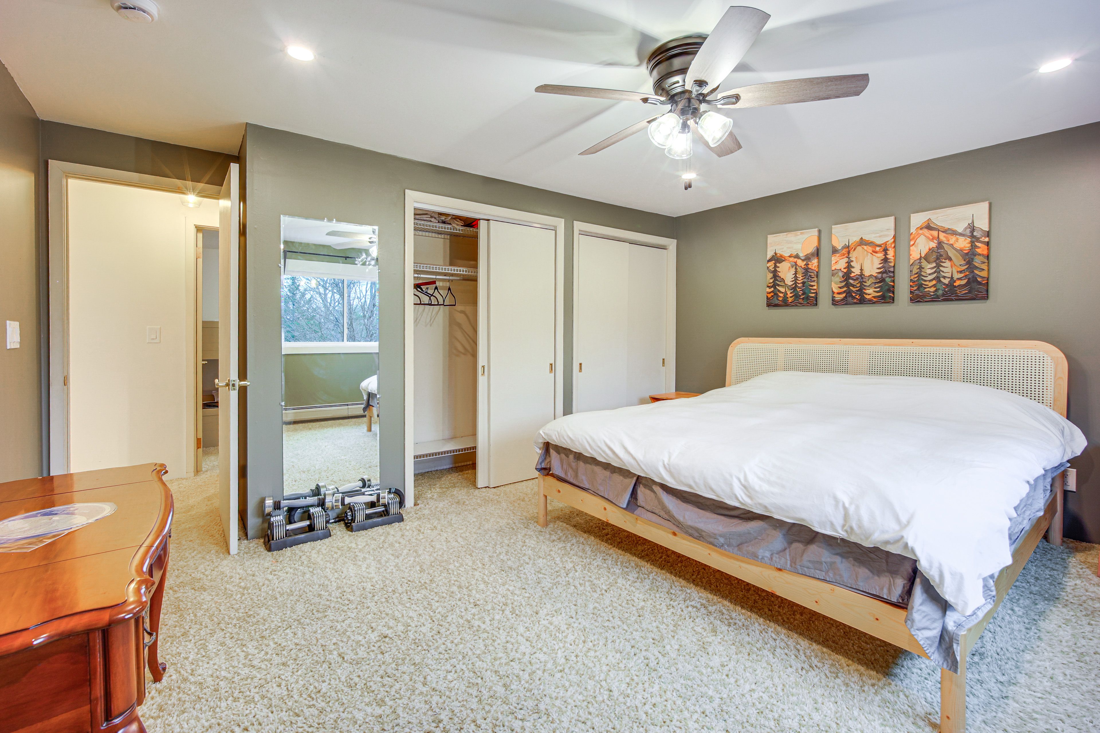 Bedroom 1 | 2nd Floor | King Bed | Linens Provided | Smart TV