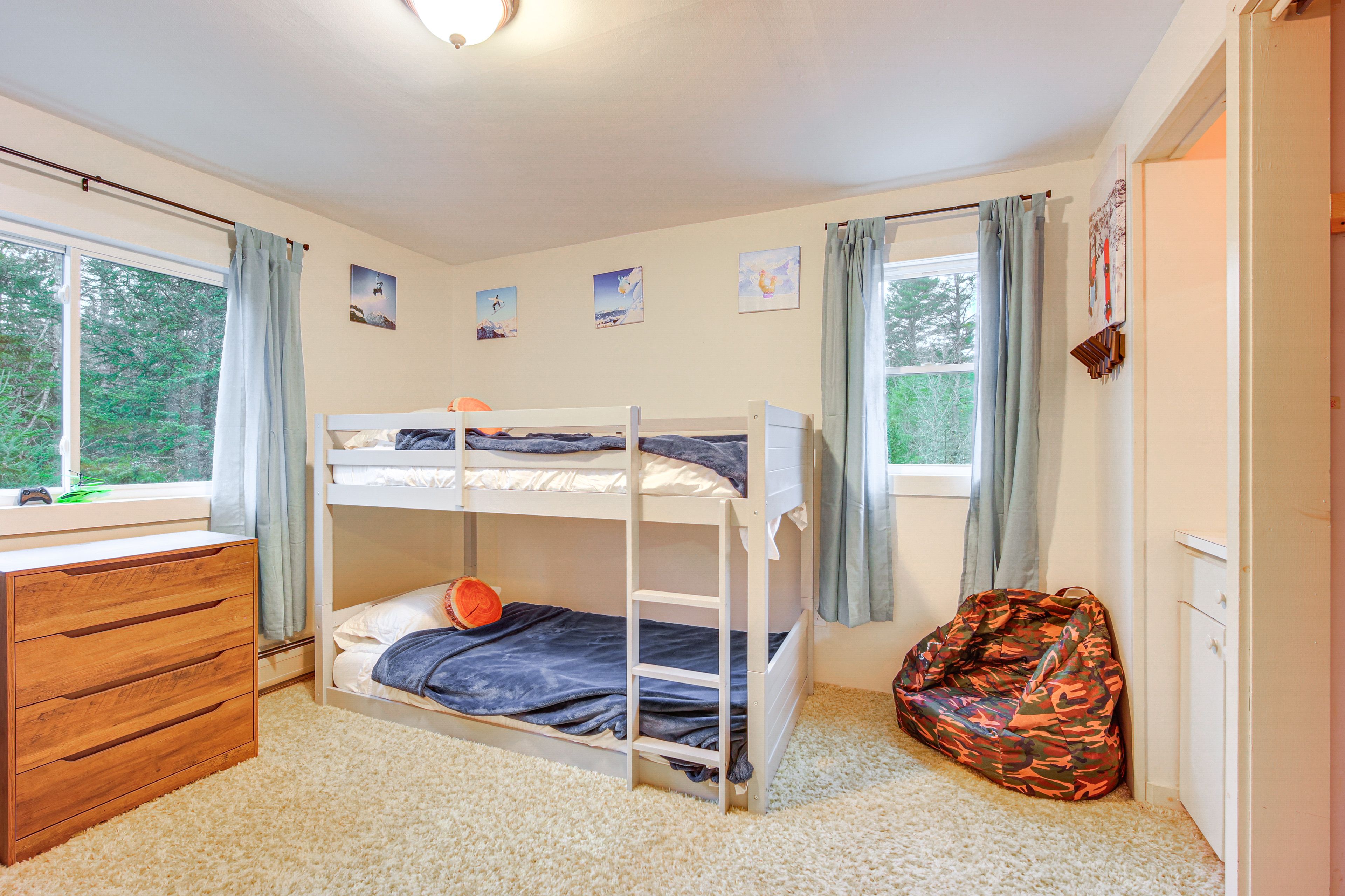 Bedroom 5 | 2nd Floor | 2 Twin Bunk Beds