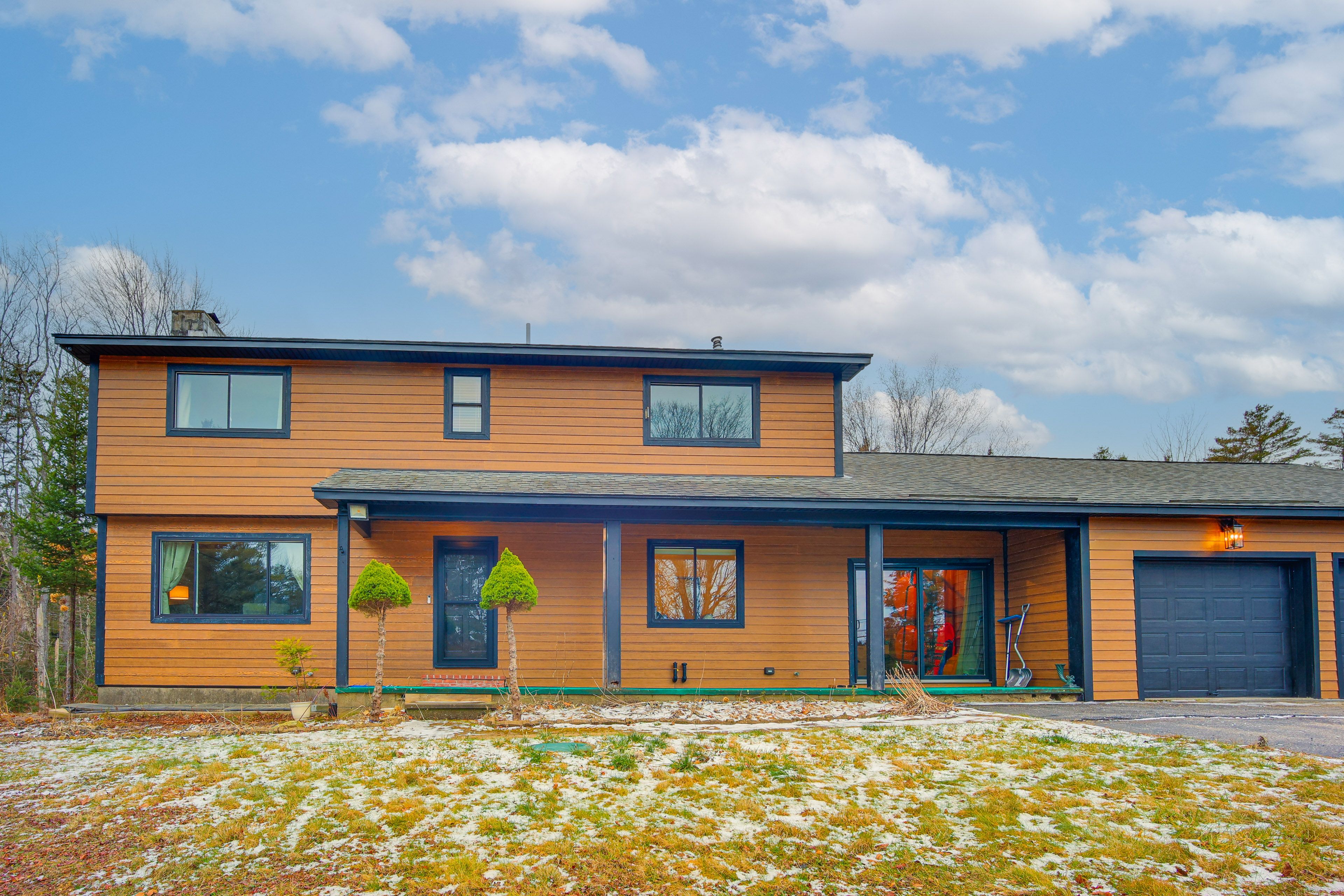 Peru Vacation Rental | 6BR | 2.5BA | Stairs Required | 2,500 Sq Ft