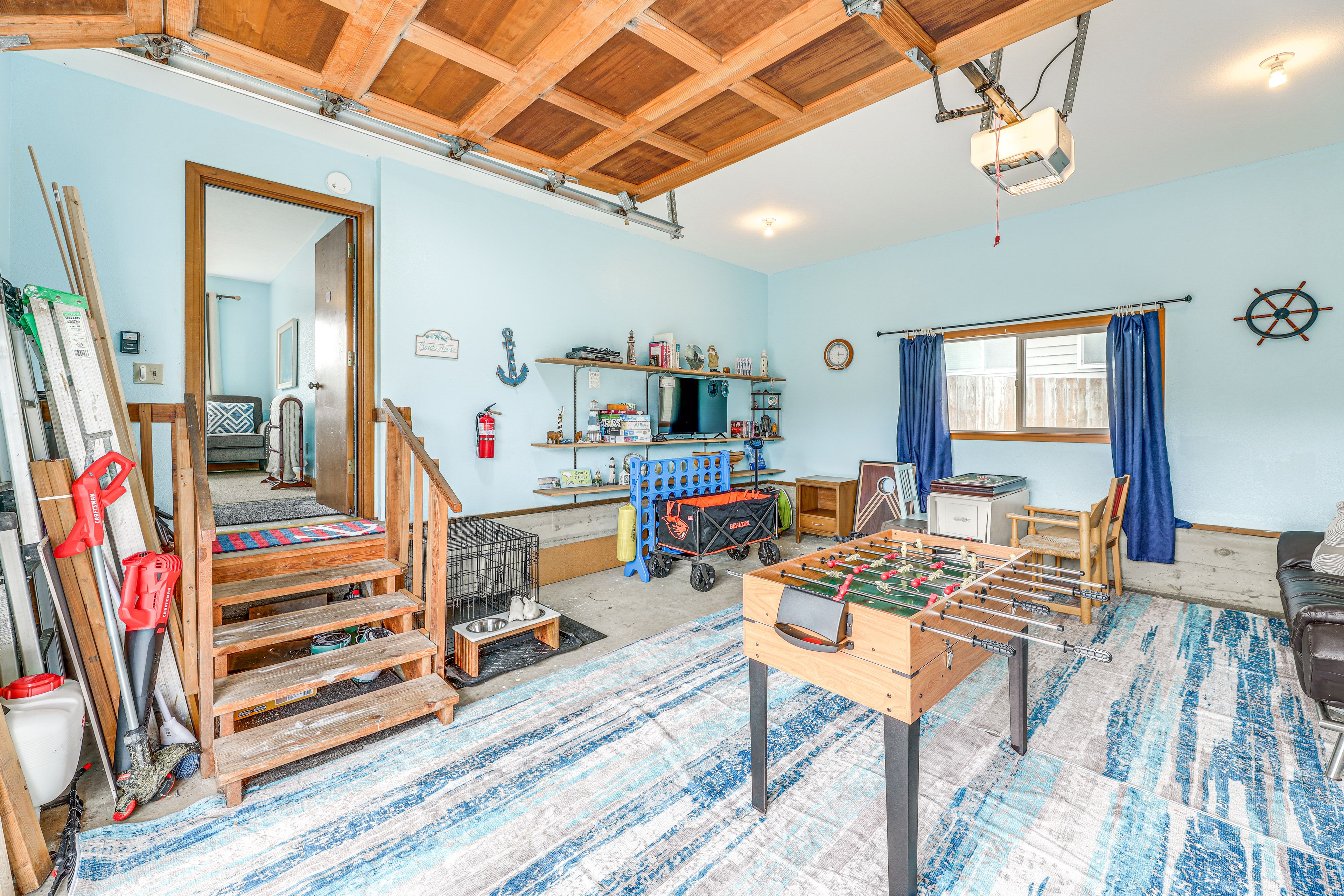 Lincoln City Vacation Rental | 2BR | 2BA | 1,084 Sq Ft | Stairs Required