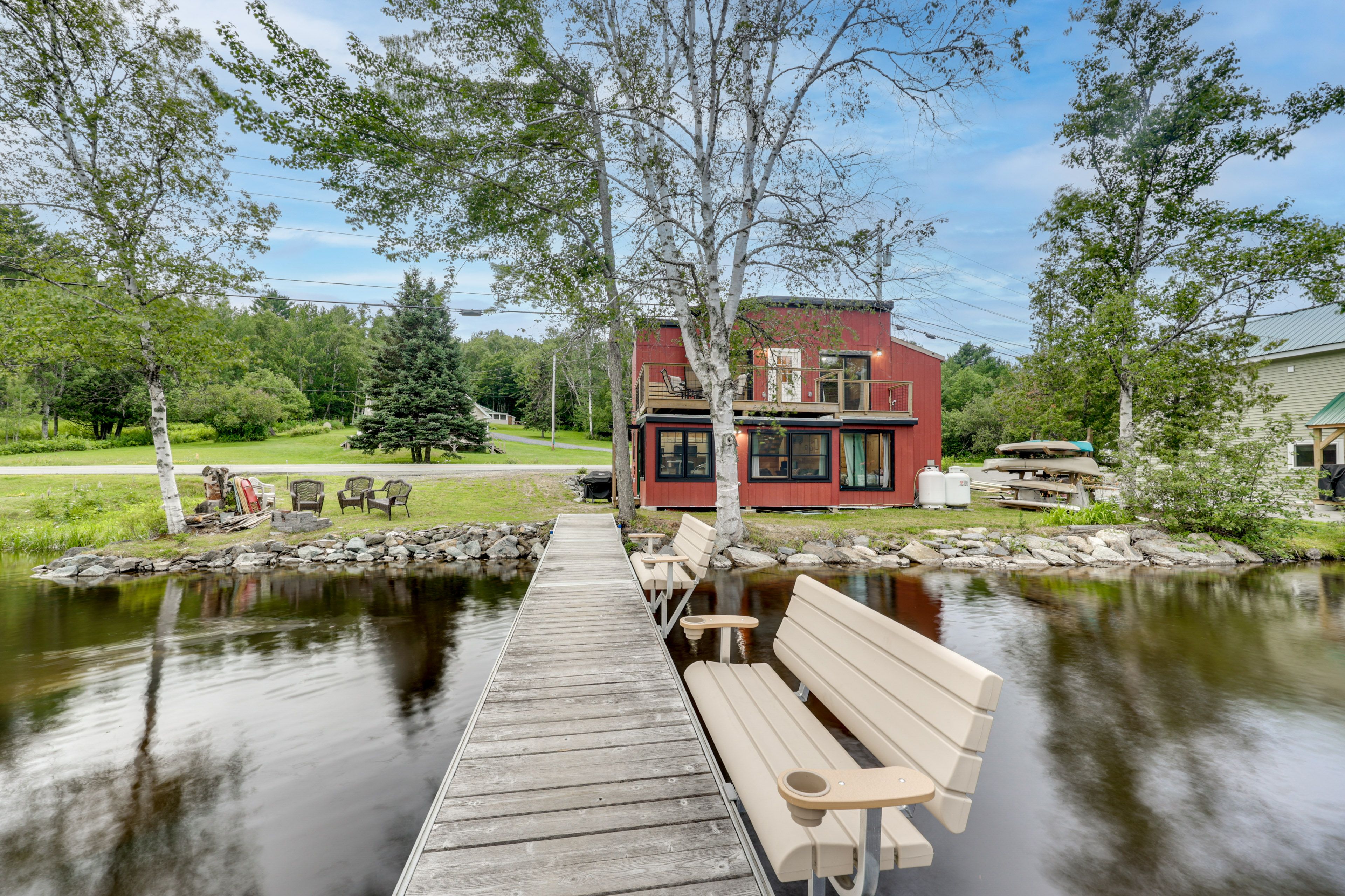 Private Dock | Kayaks & Canoes