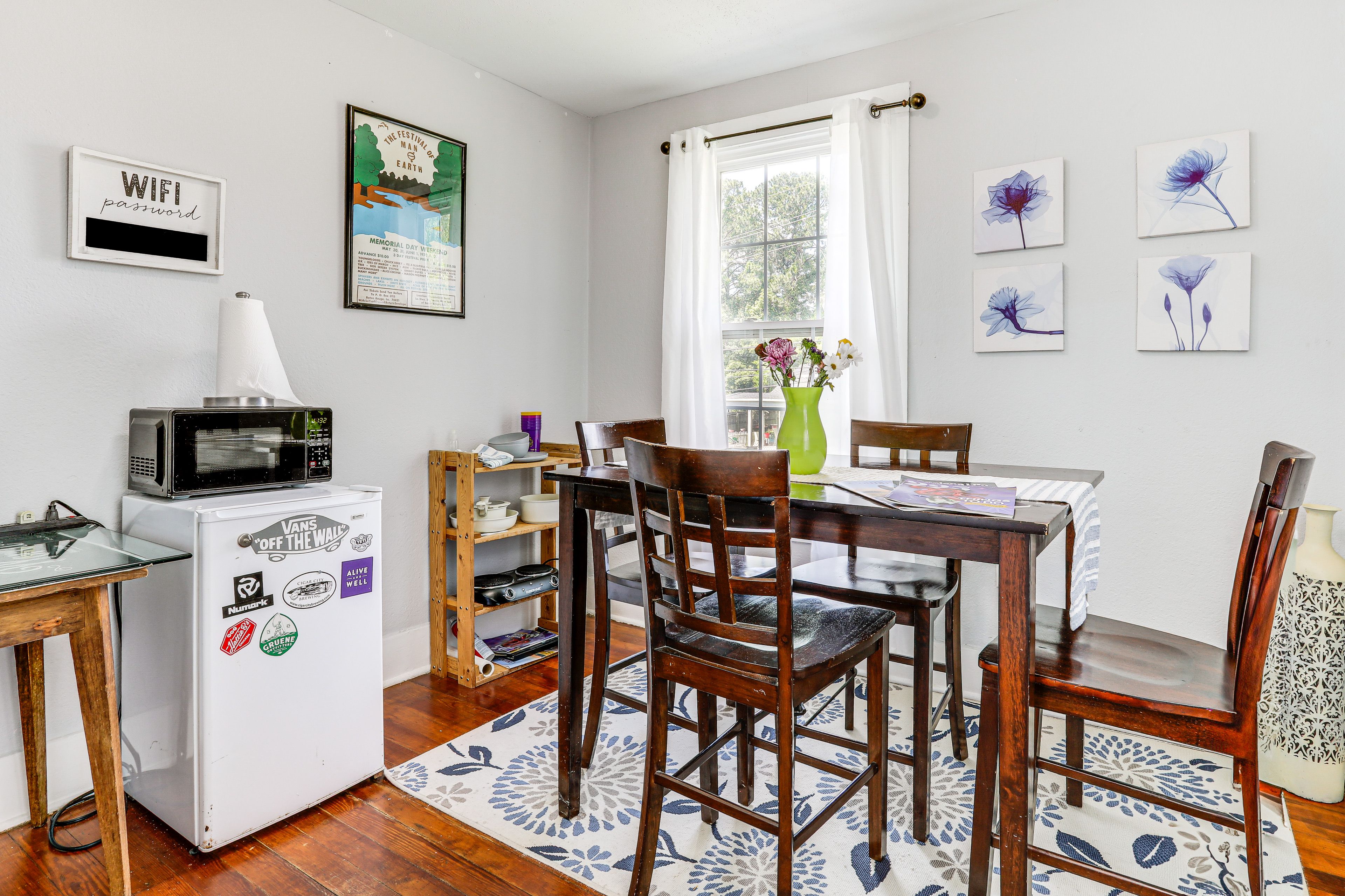 Kitchenette | Dining Area | 2nd Floor