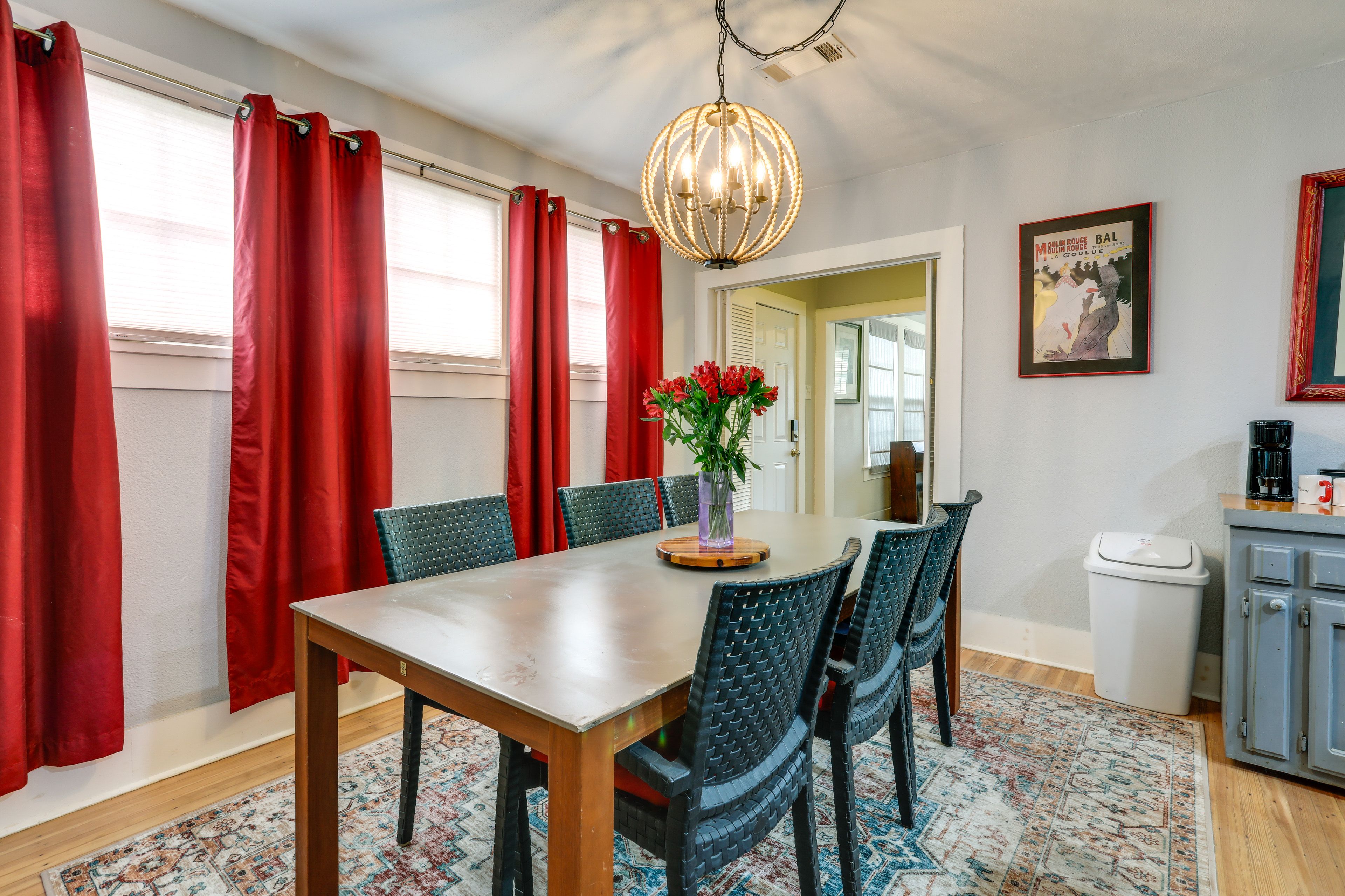 Dining Area | 1st Floor