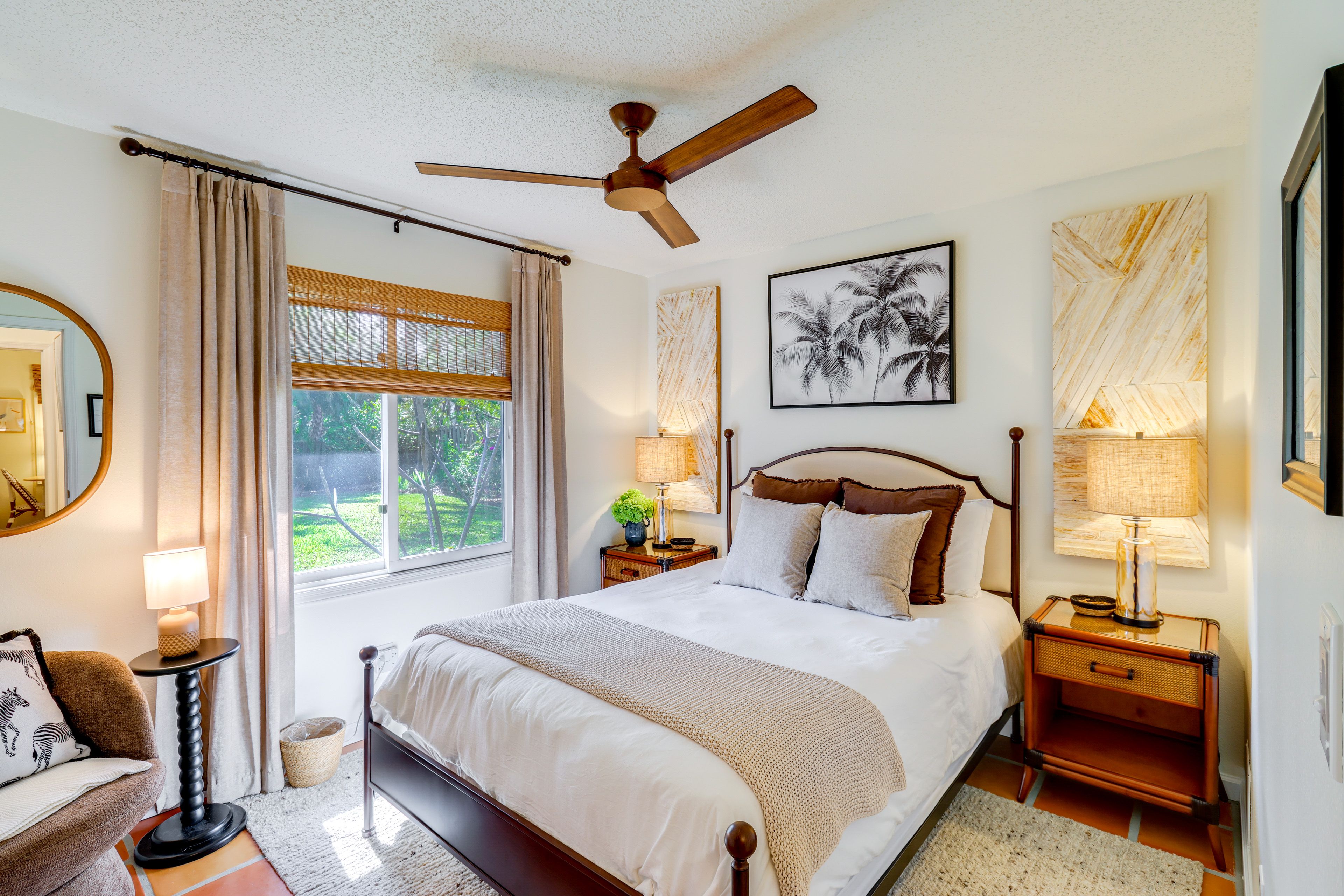 Bedroom 2 | Queen Bed