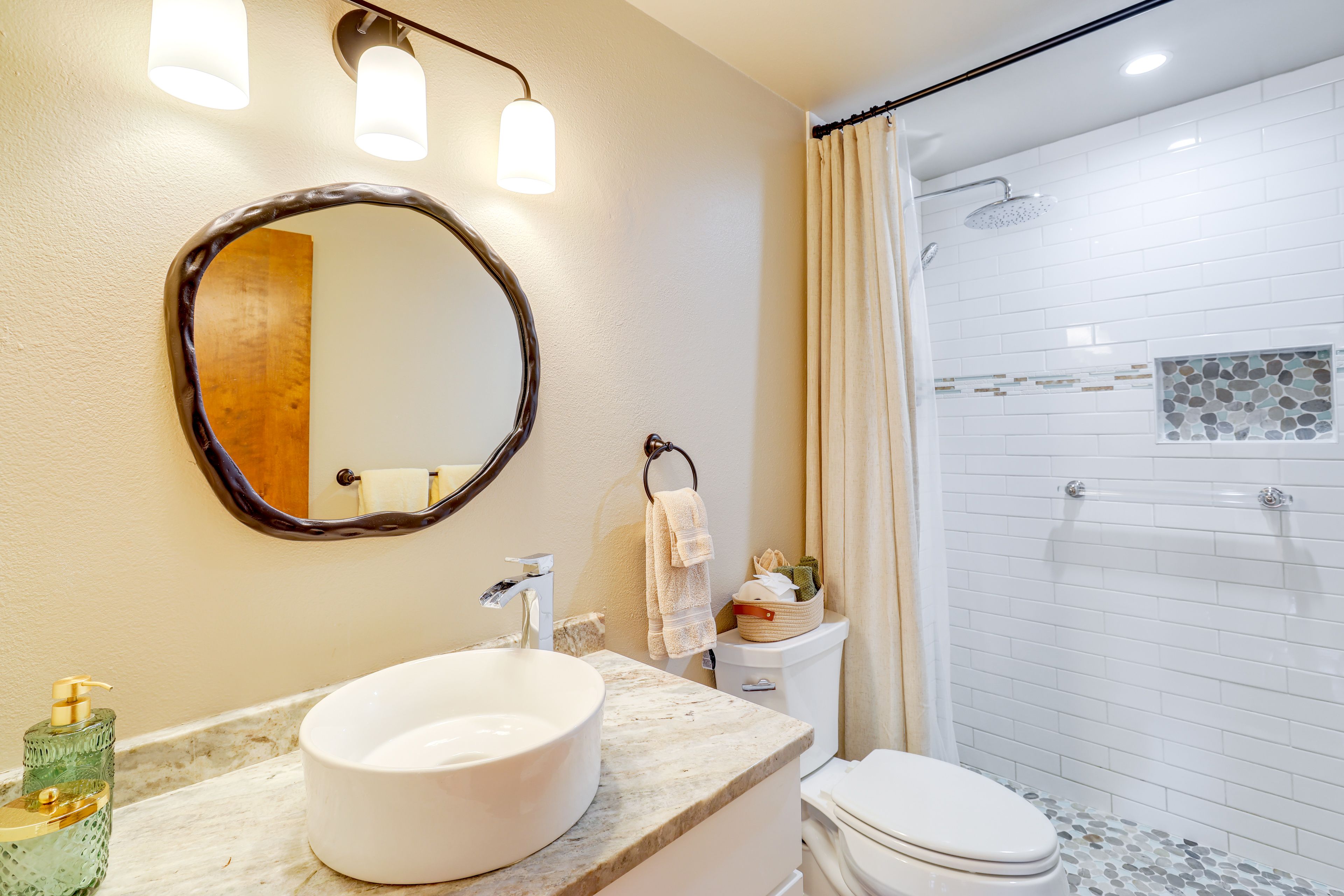 En-Suite Bathroom