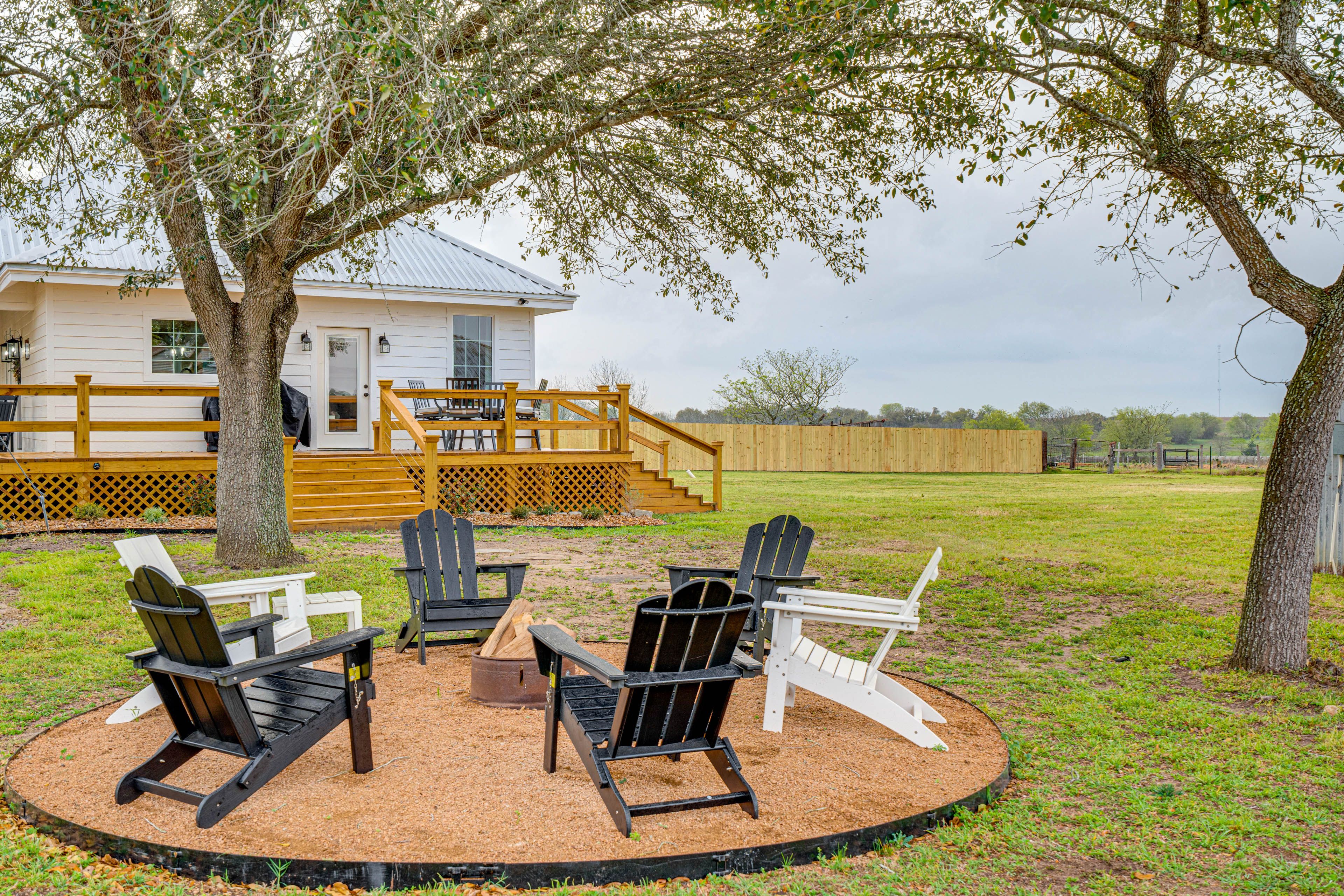 Private Backyard Area | Fire Pit