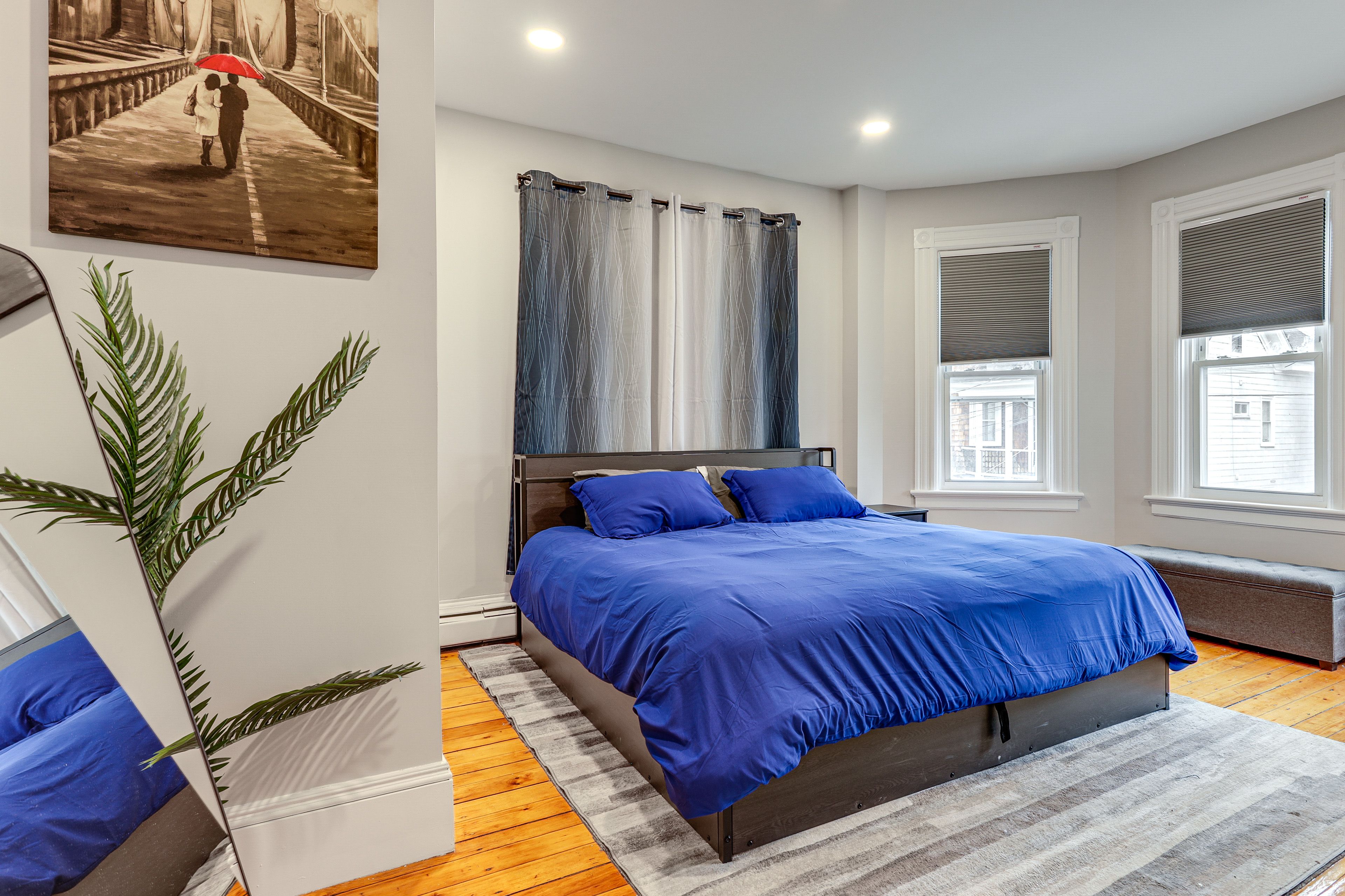 Bedroom 1 | King Bed