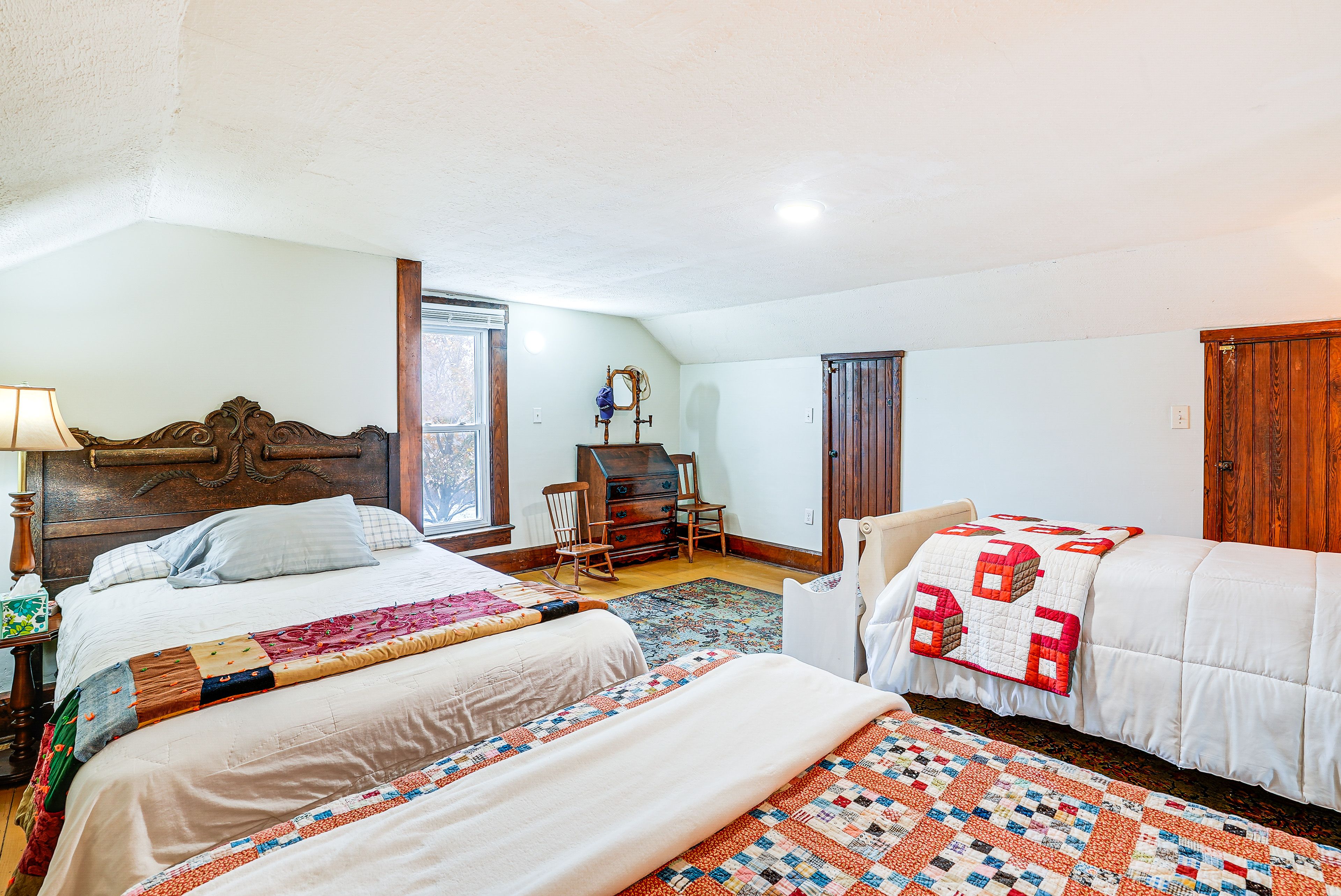 Bedroom 2 | 2 Full Beds | Twin Bed | 2nd Floor