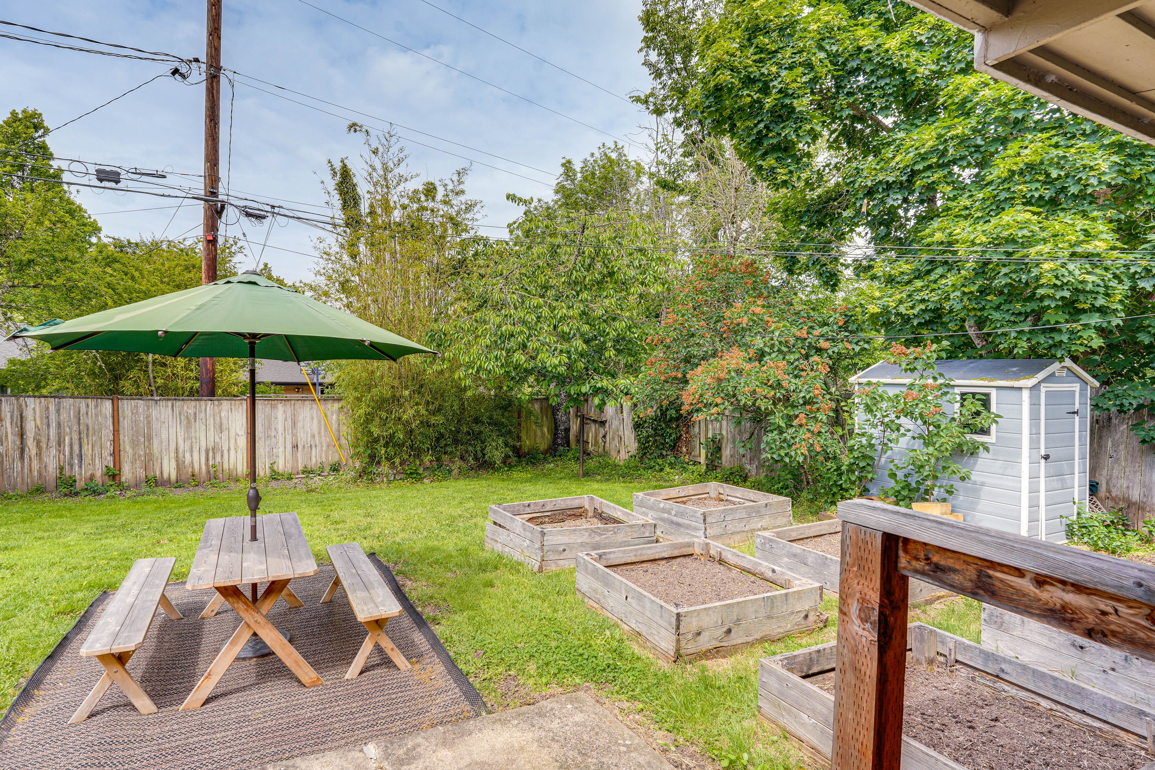 Backyard | Garden | Gas Grill | Dining Area | Playground