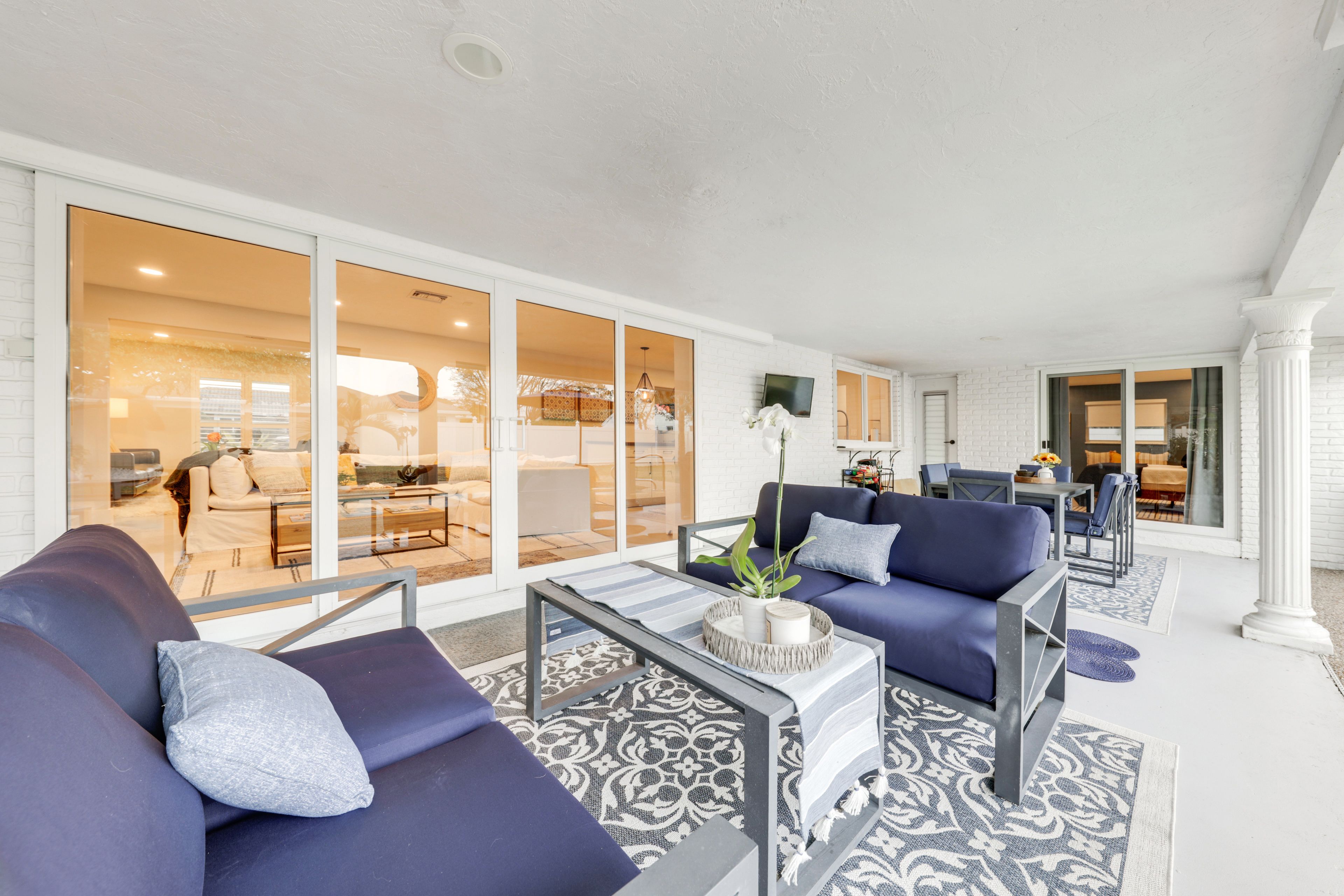 Private Patio | Outdoor Seating & Dining