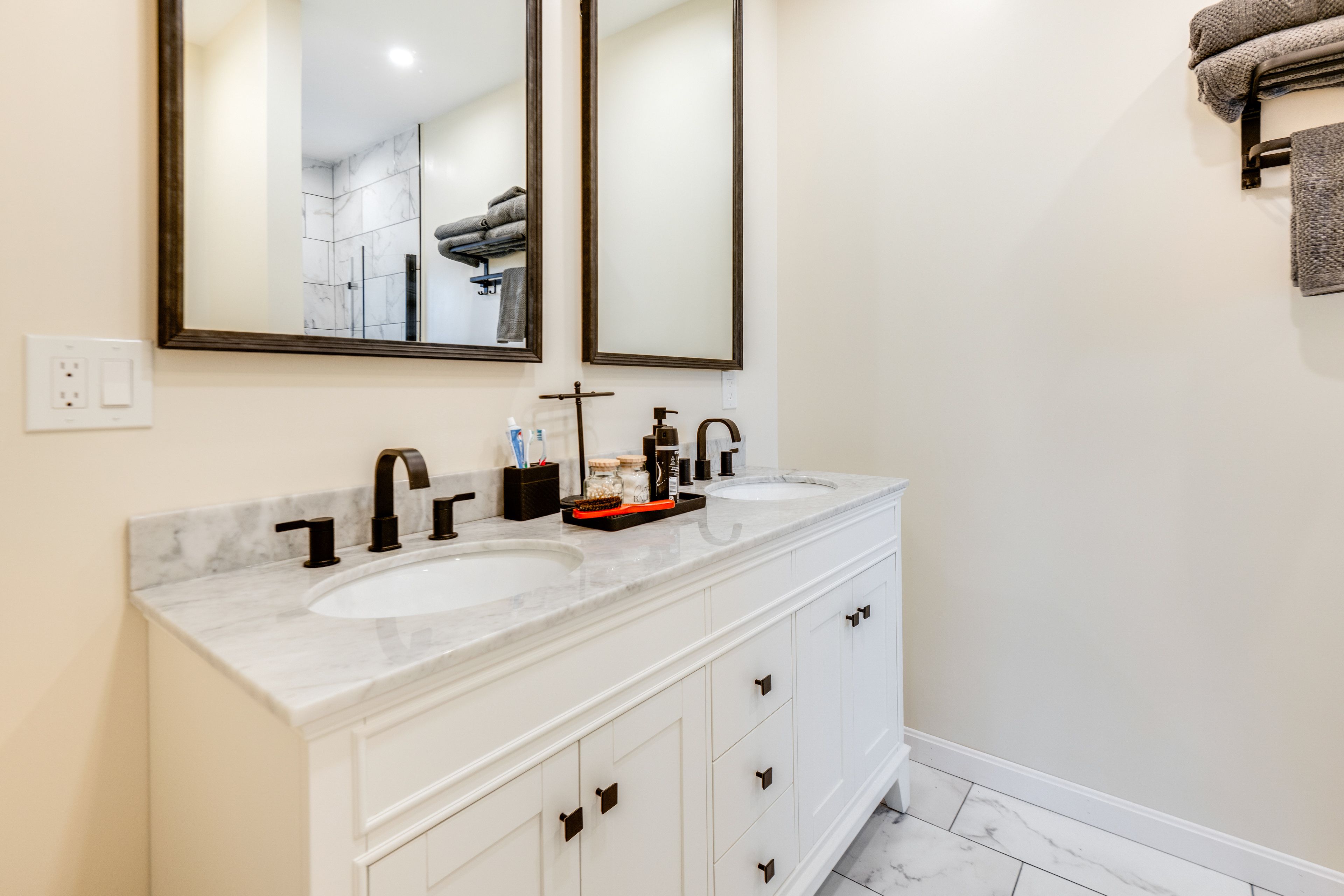 En-Suite Bathroom | 1st Floor