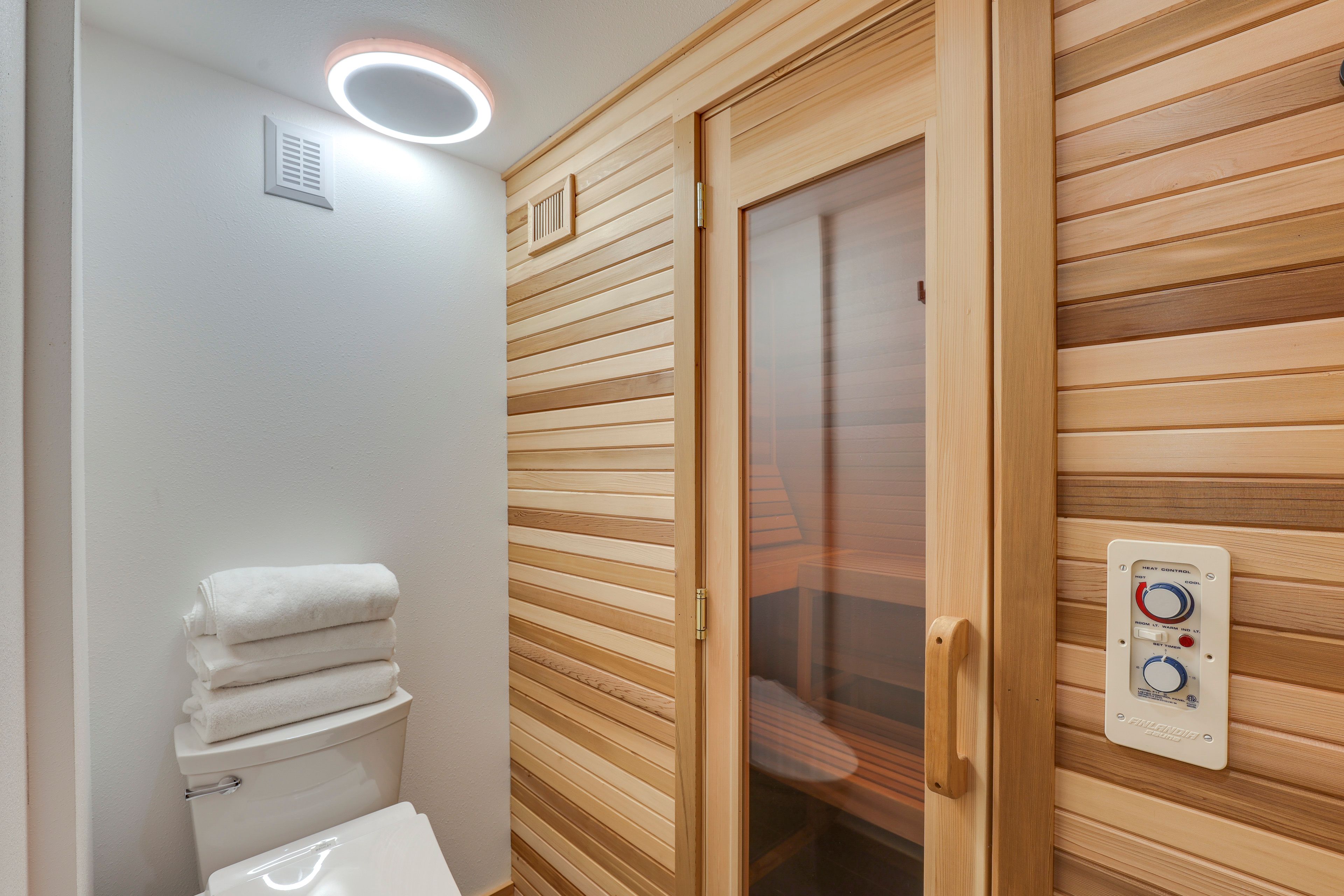 Full Bathroom | Sauna | Lower Level