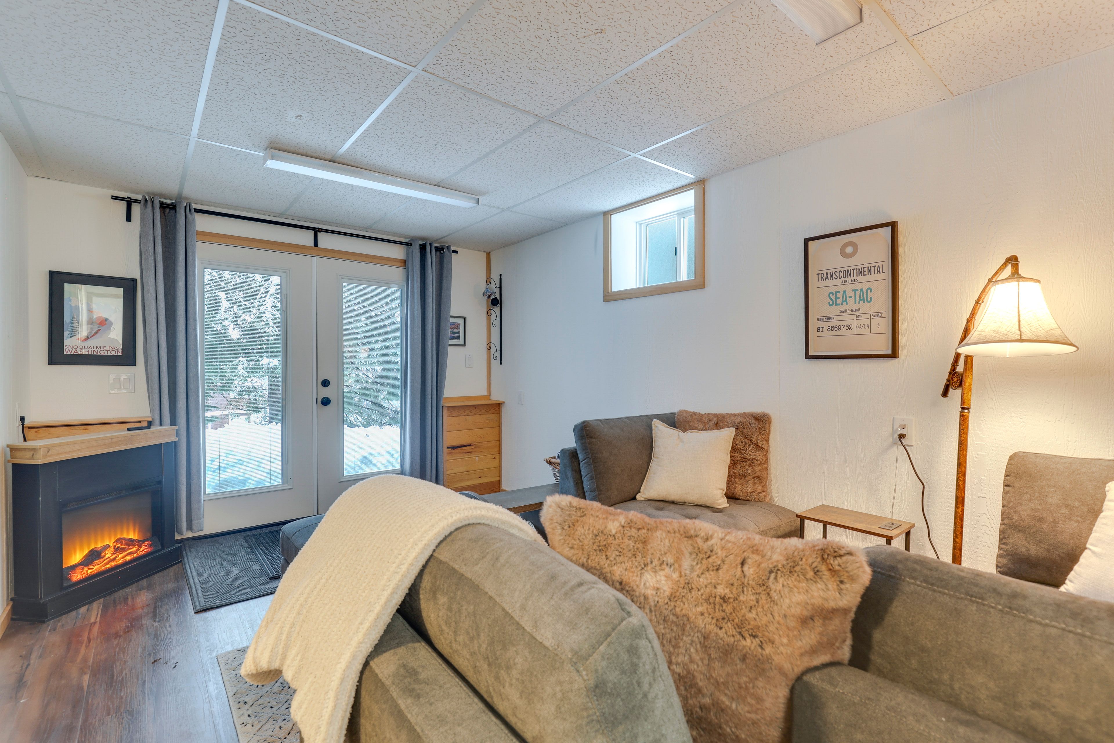 Den | Lower Level | Full Sleeper Sofa