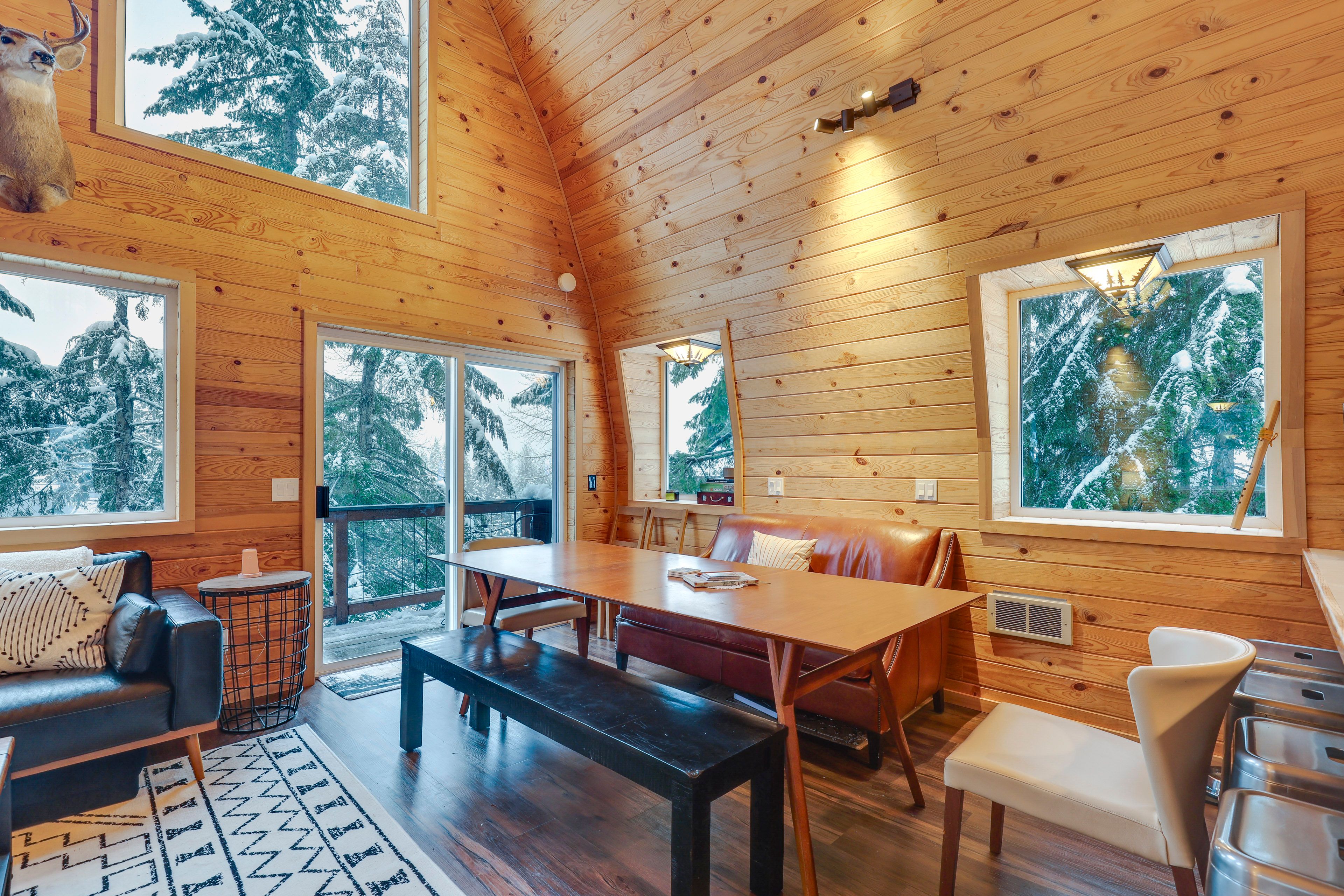 Dining Room | Main Level | Dishware & Flatware