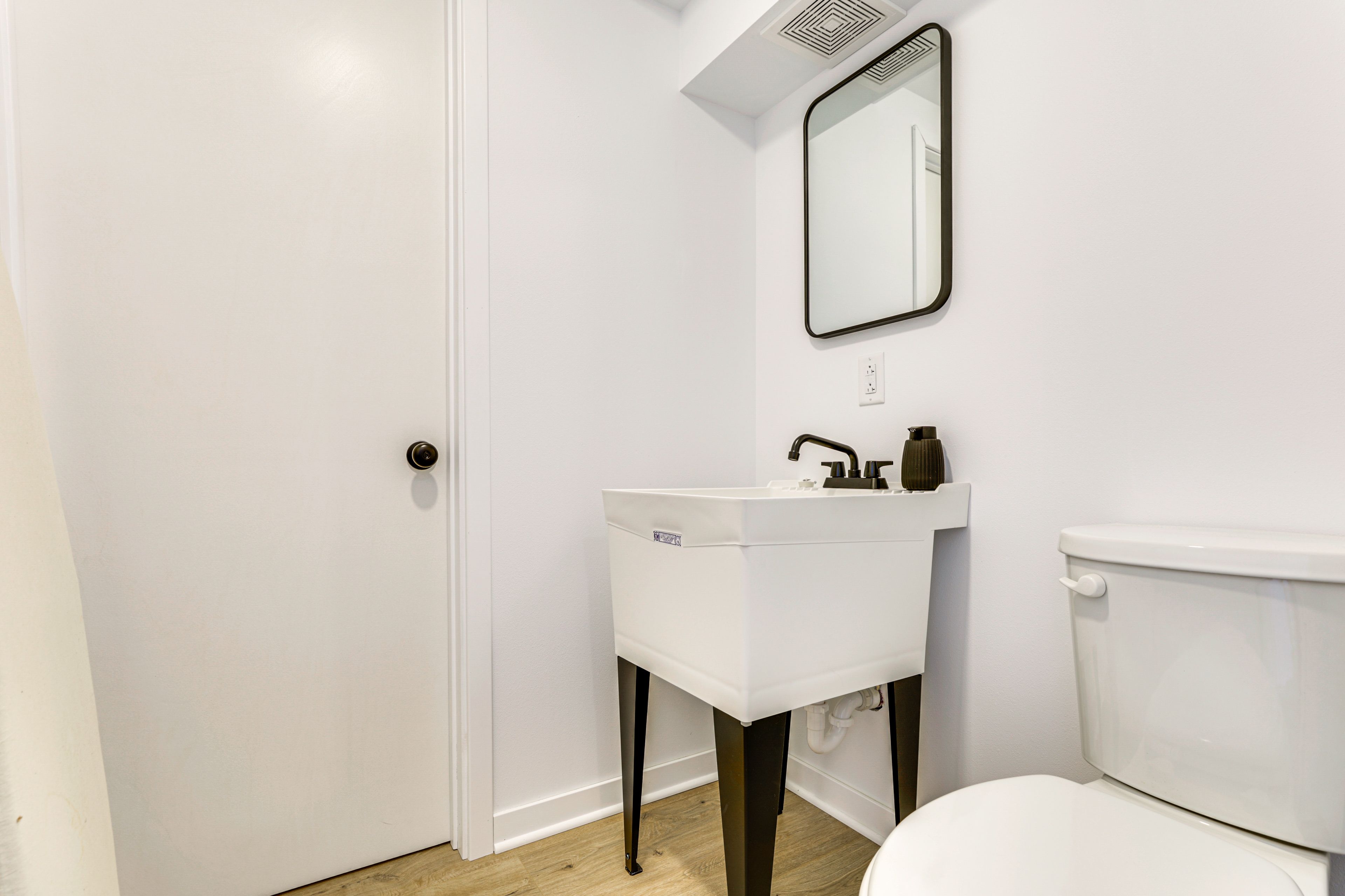 Half Bathroom | Basement Floor
