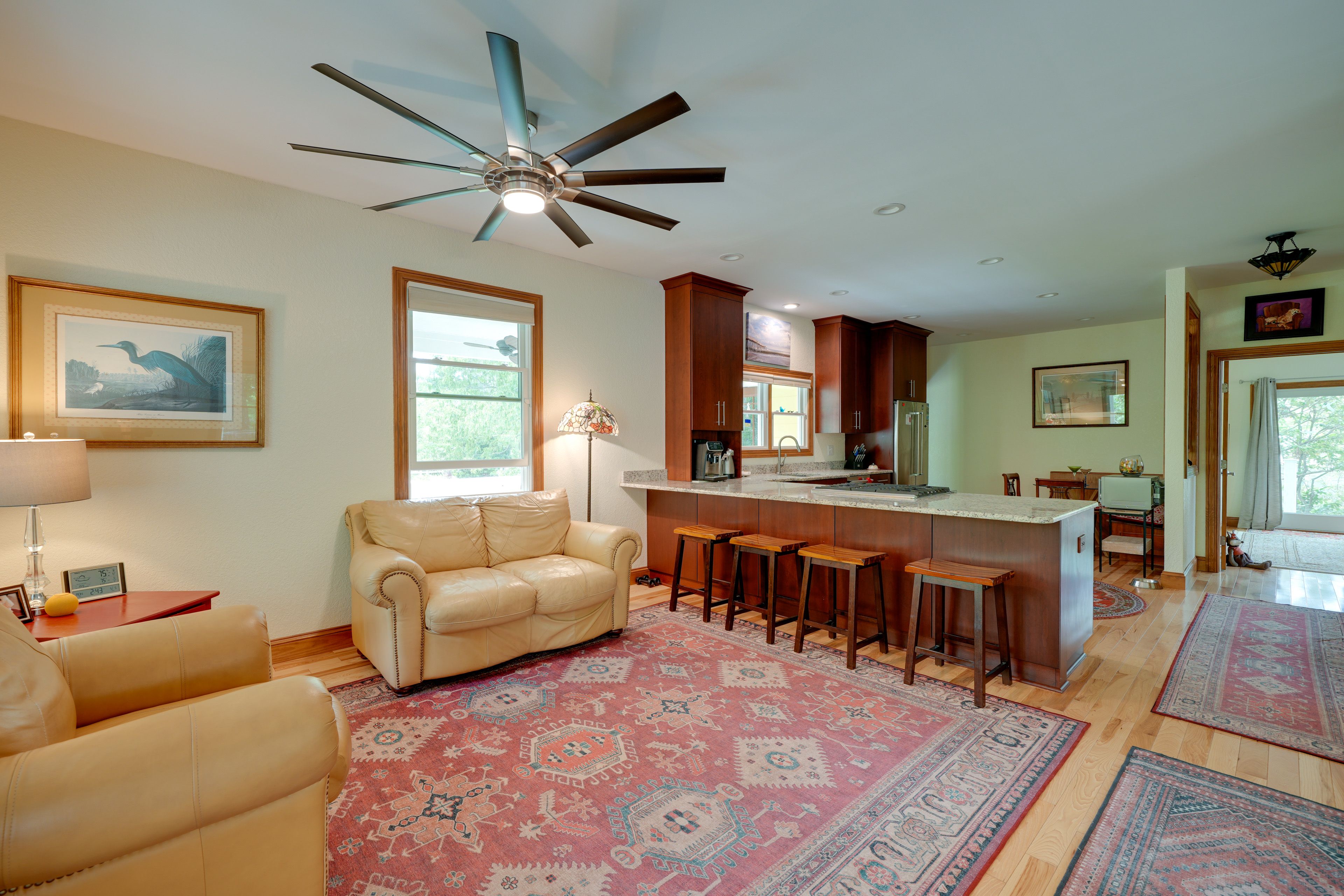 Living Room | 1st Floor | Free WiFi | Central A/C & Heating