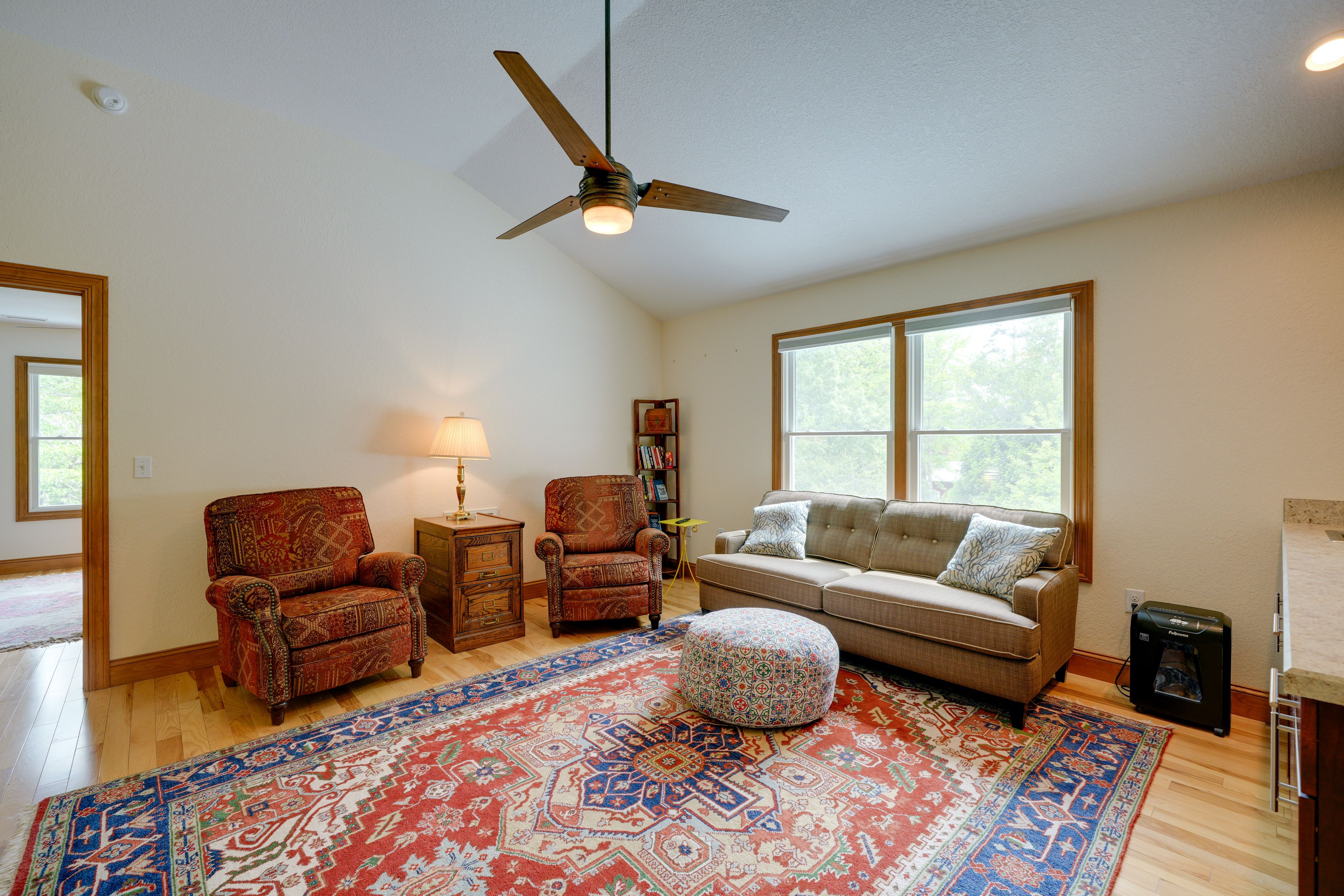 Loft | 2nd Floor | Smart TV