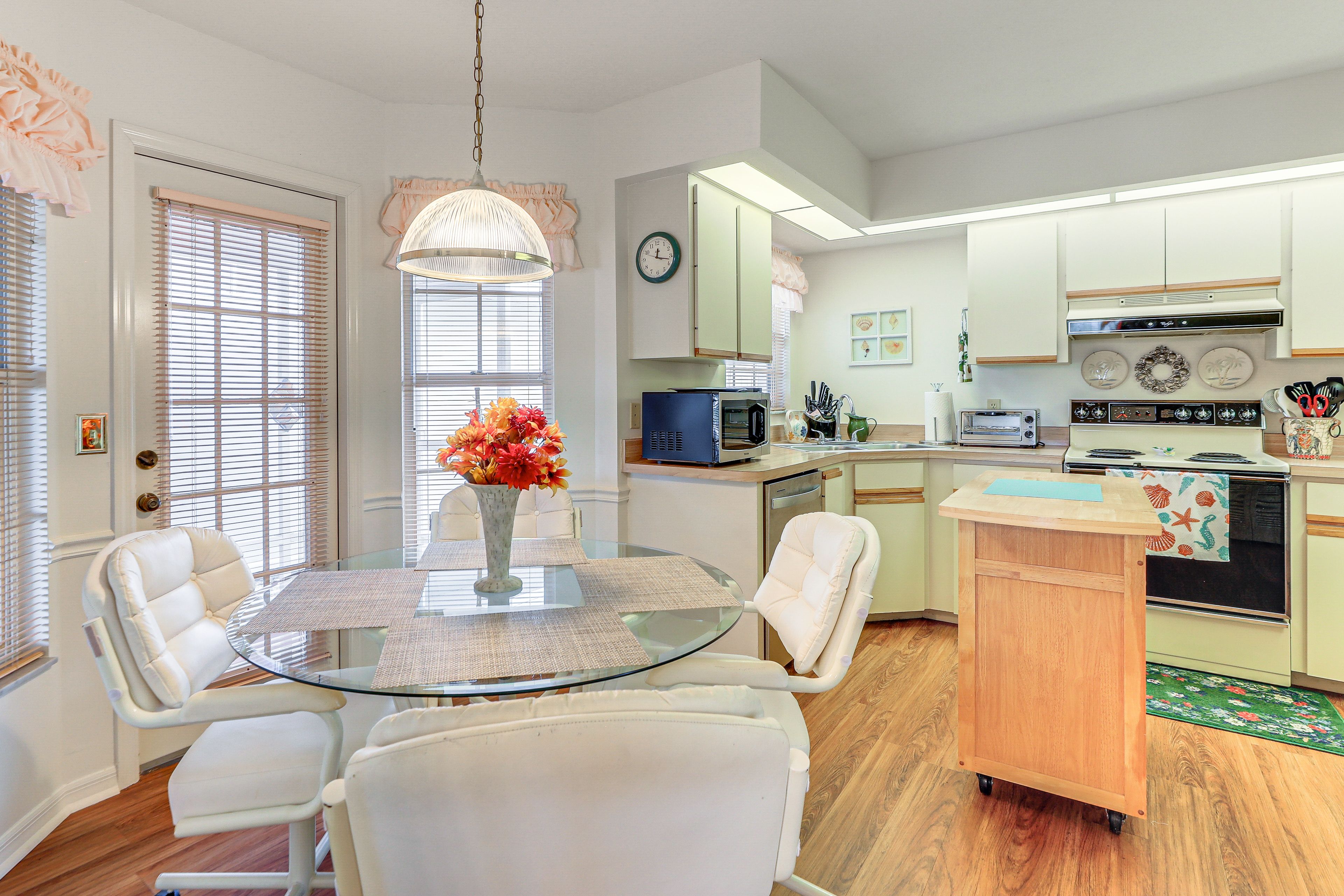 Kitchen | Drip Coffee Maker | Blender | Dishware & Flatware
