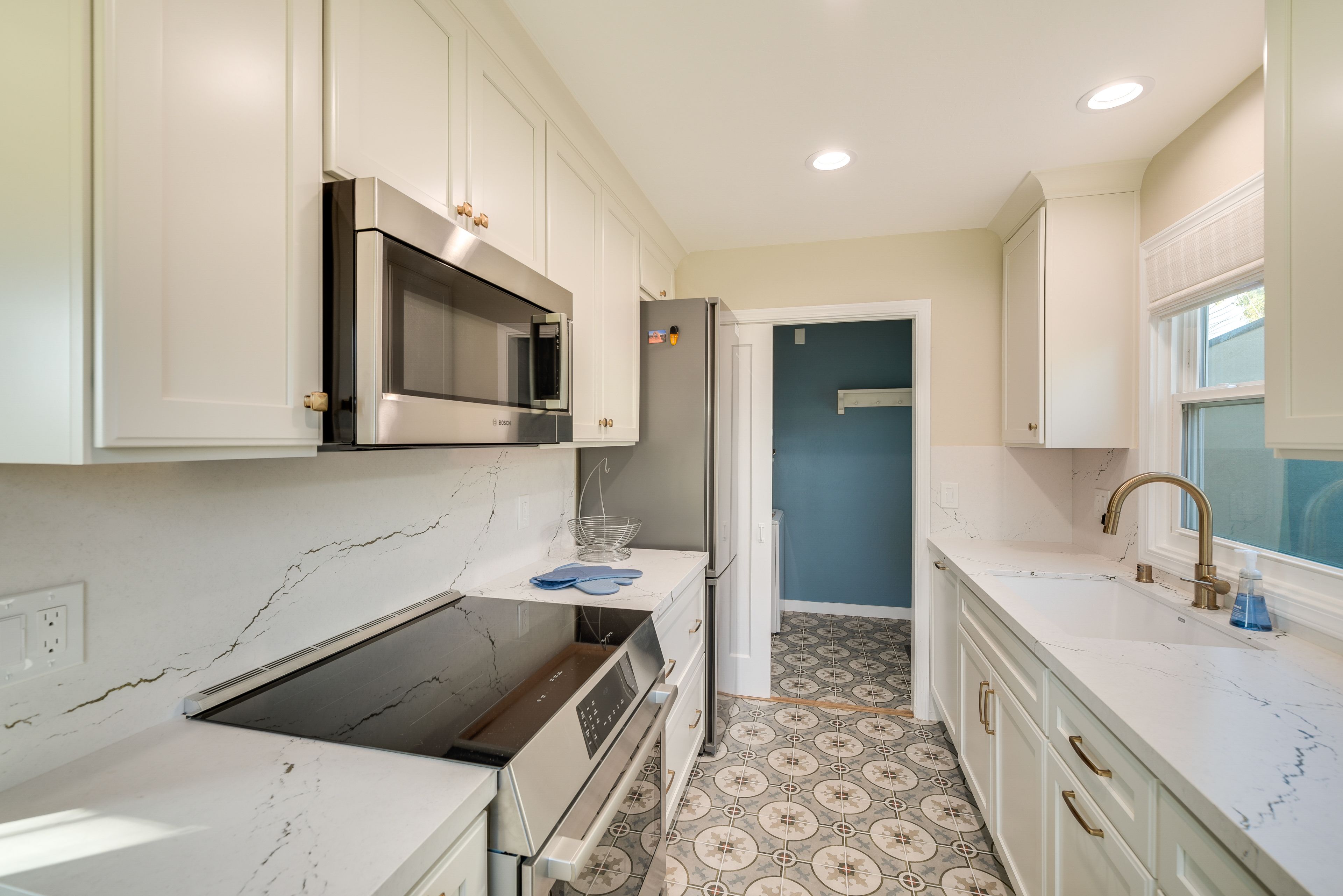 Kitchen | Toaster | French Press