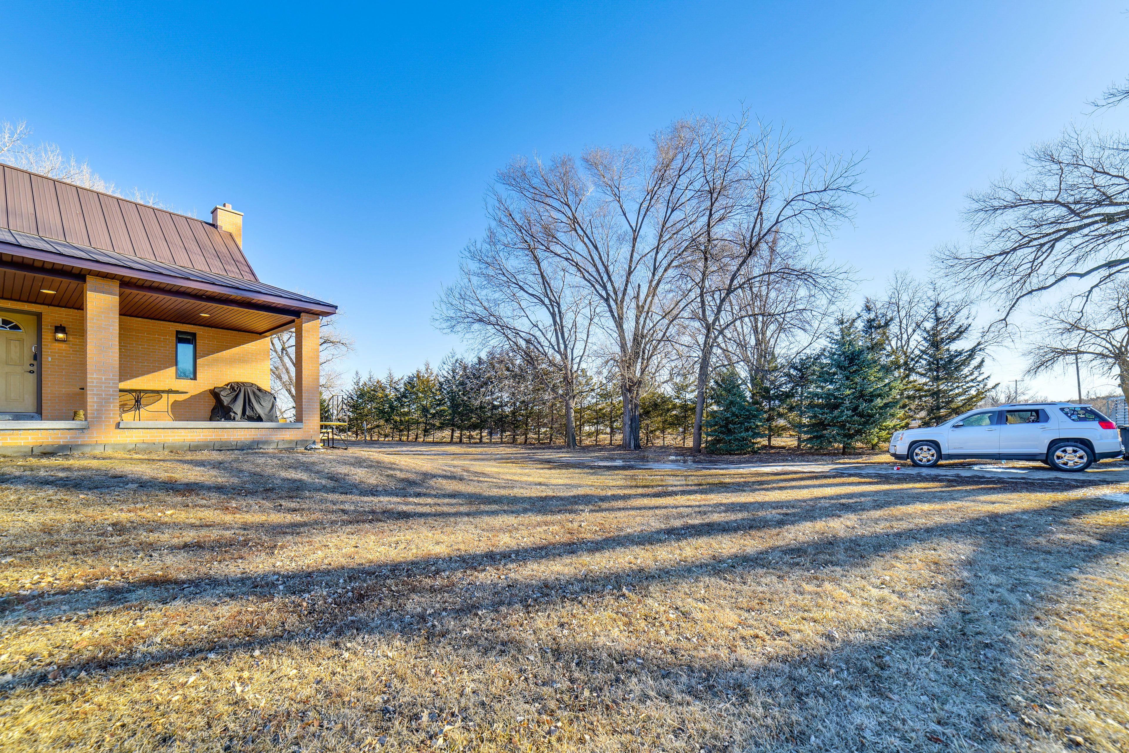 Parking | Gravel Driveway (6 Vehicles) | RV/Trailer Parking Allowed On-Site