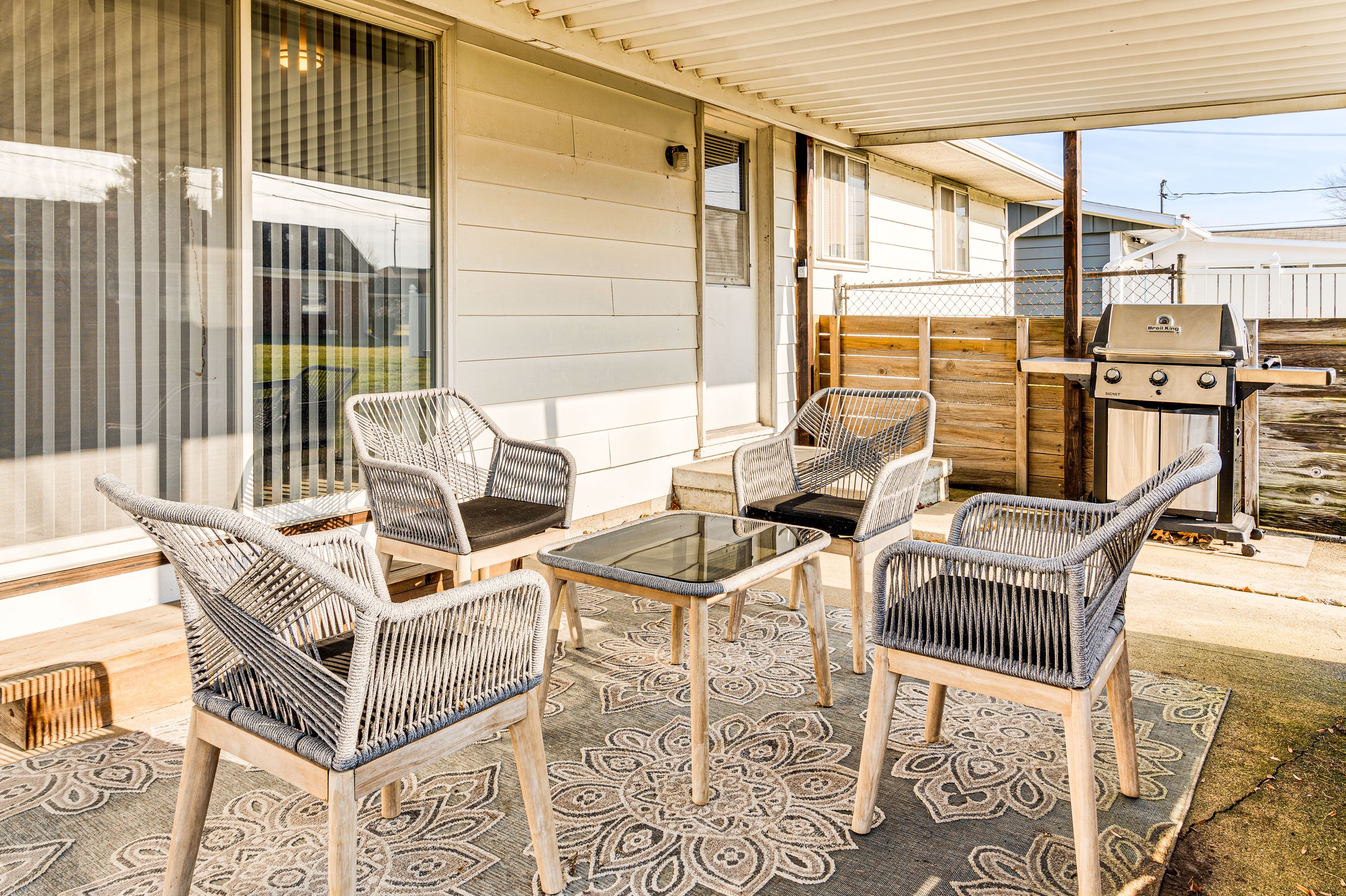 Covered Patio | Outdoor Seating | Gas Grill