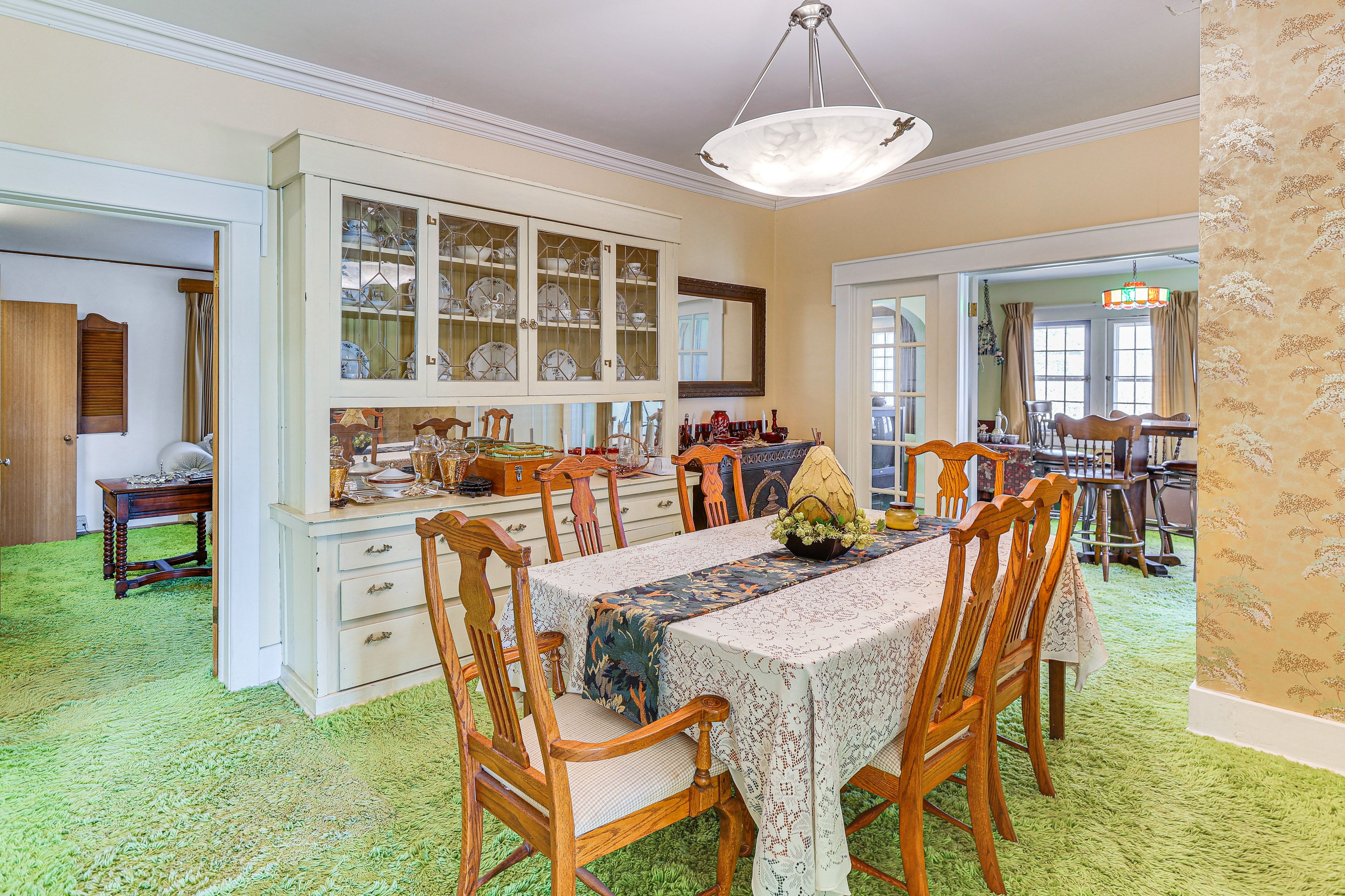 Formal Dining Room | Dishware/Flatware Provided | Main Level