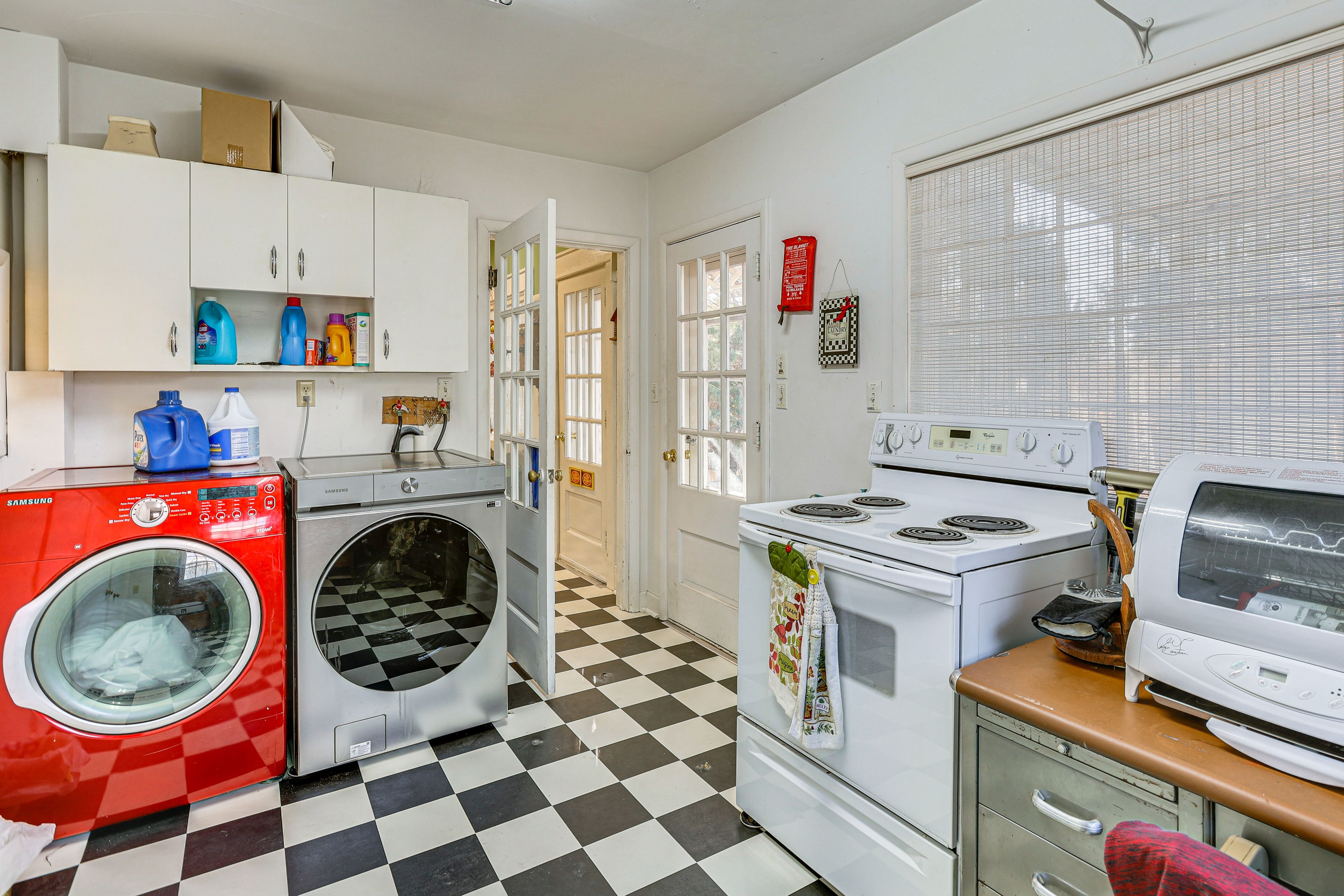 Washer/Dryer | Main Level
