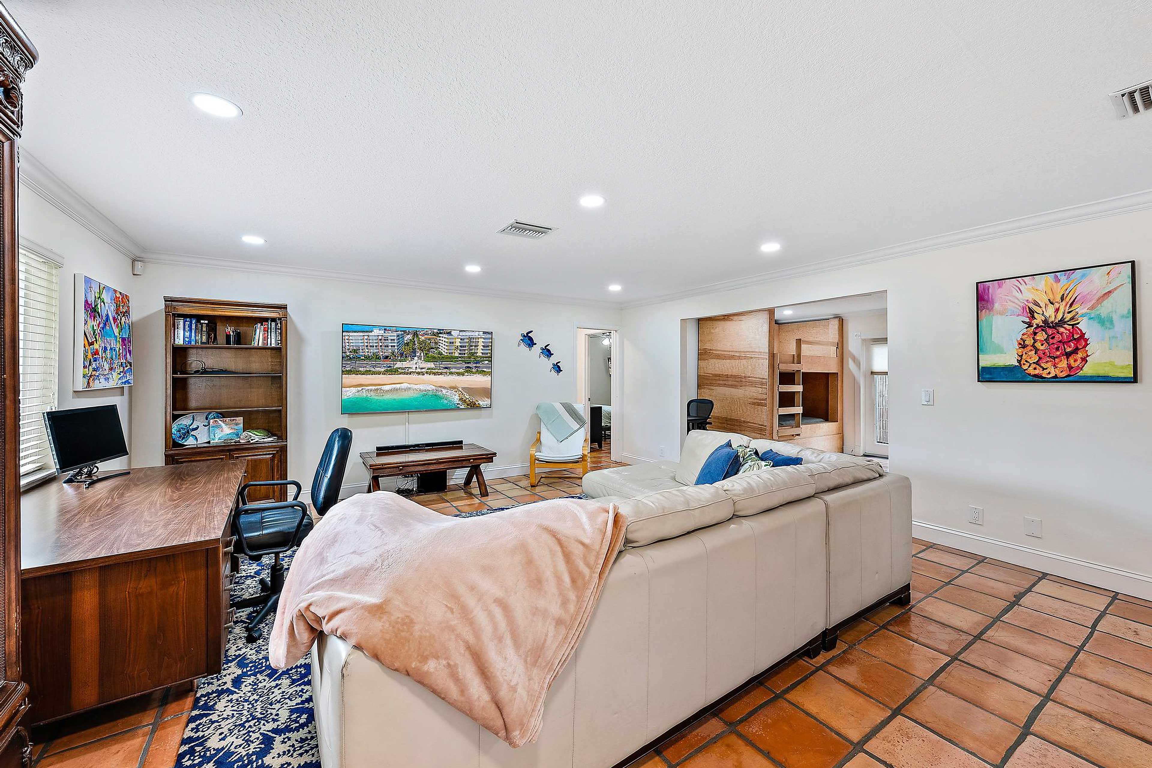 Living Room | Central A/C & Heating