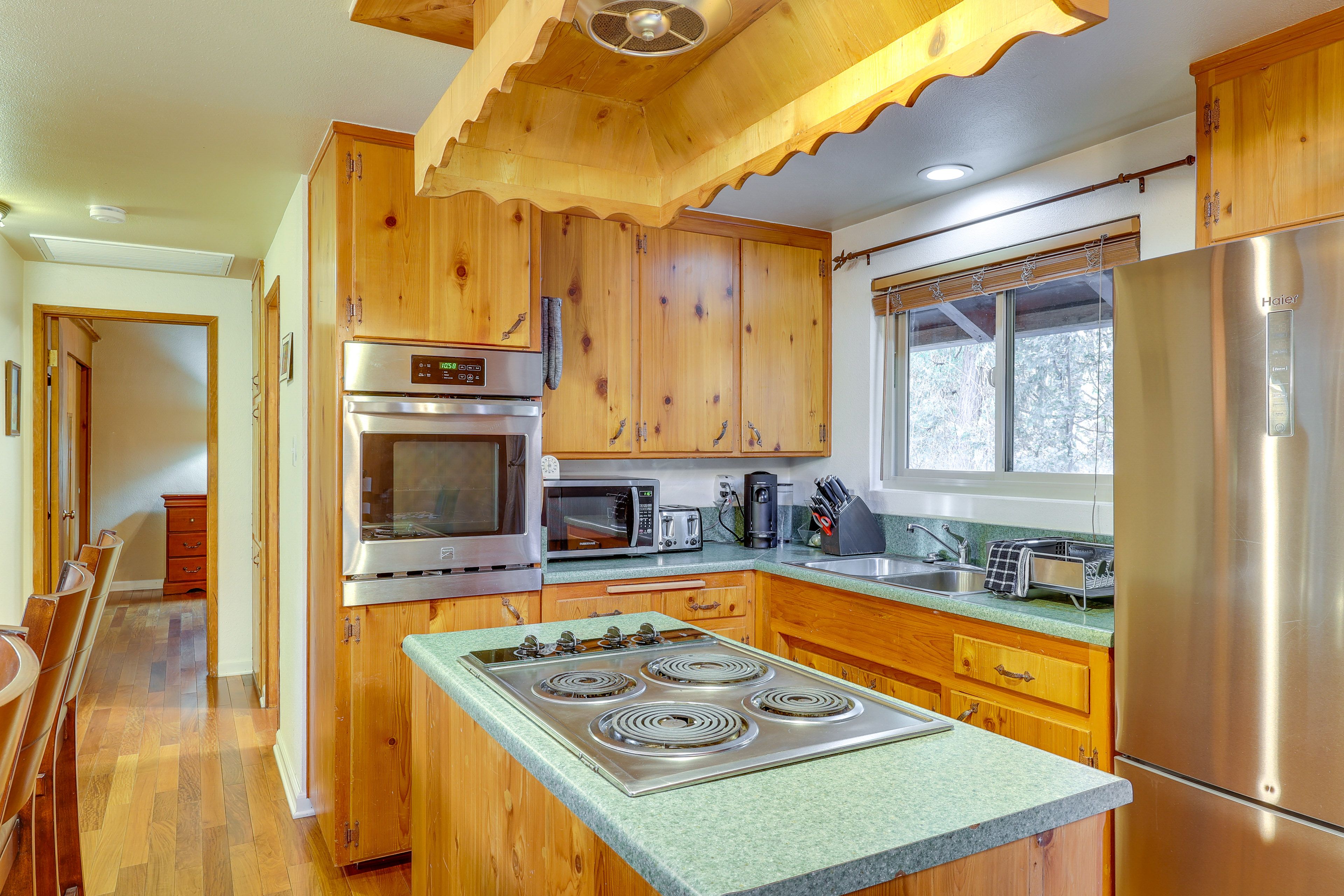 Kitchen | Drip Coffee Maker
