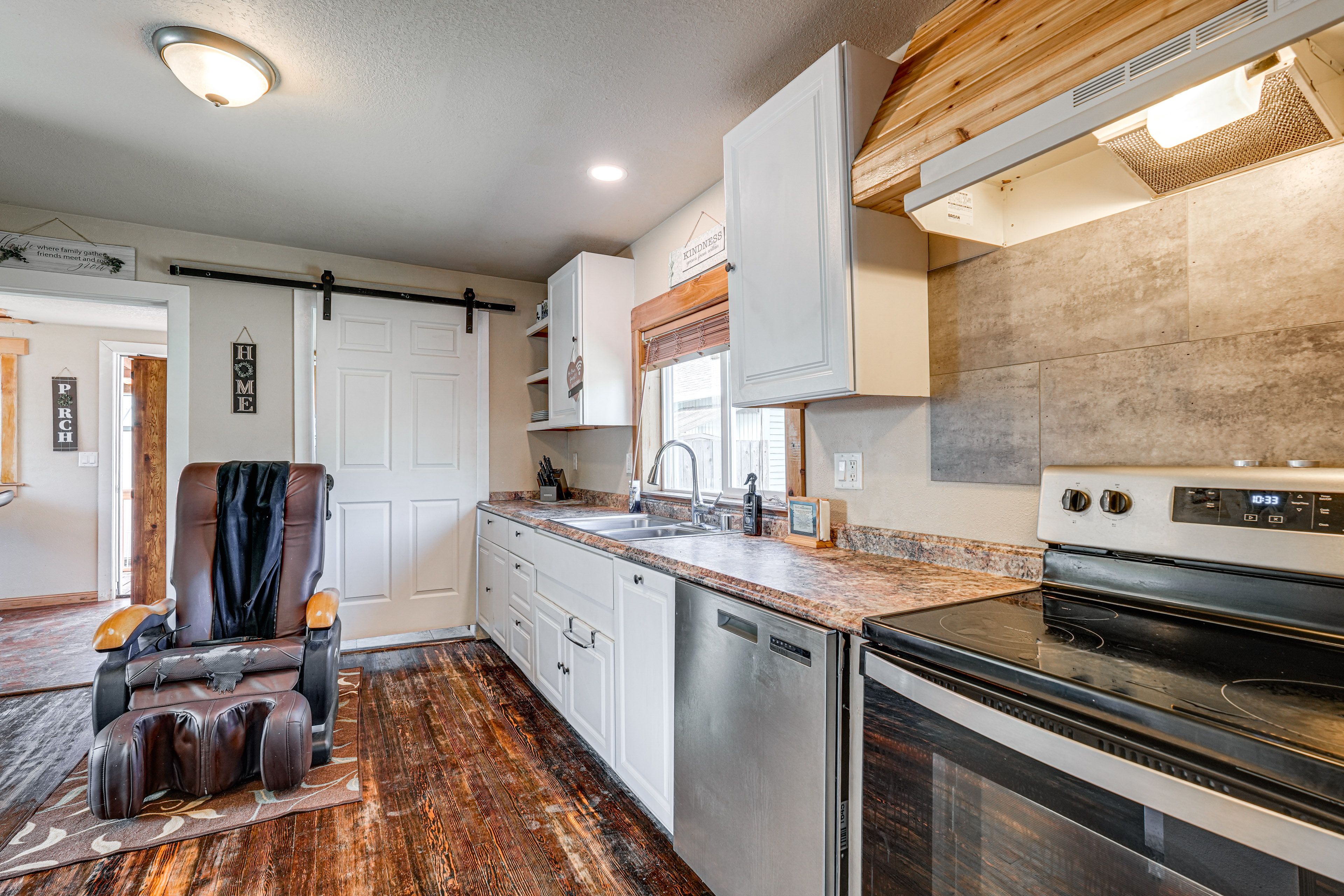 Kitchen | Cooking Basics | Drip Coffee Maker | Massage Chair