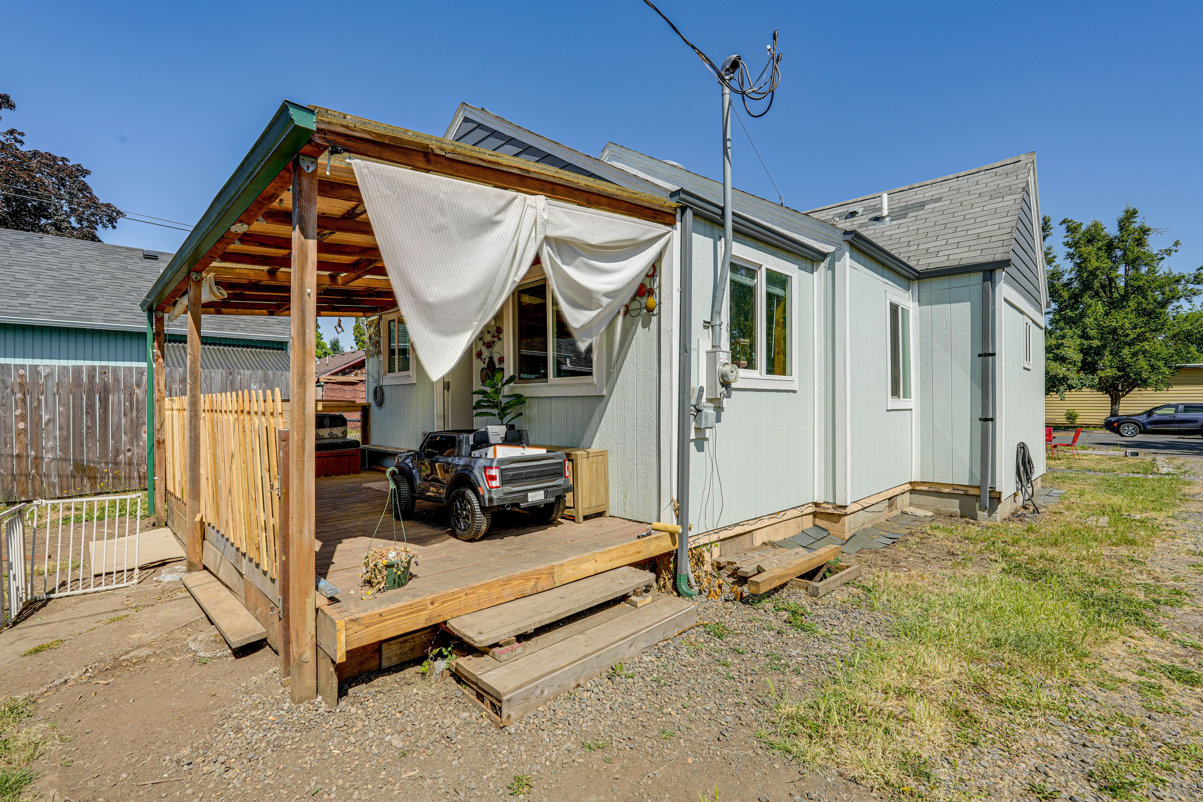 Back Porch | Shared Yard