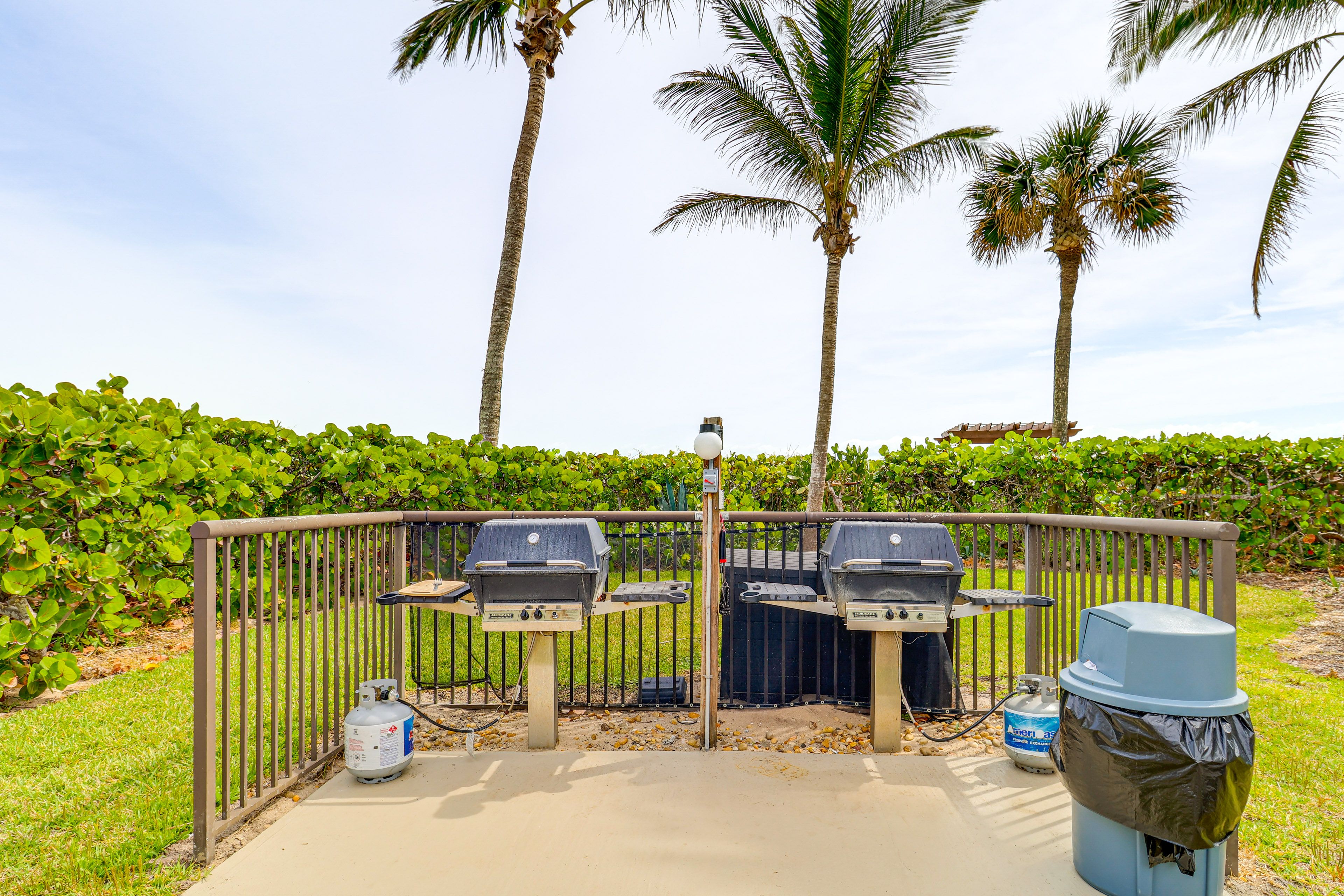 Community Grill Area