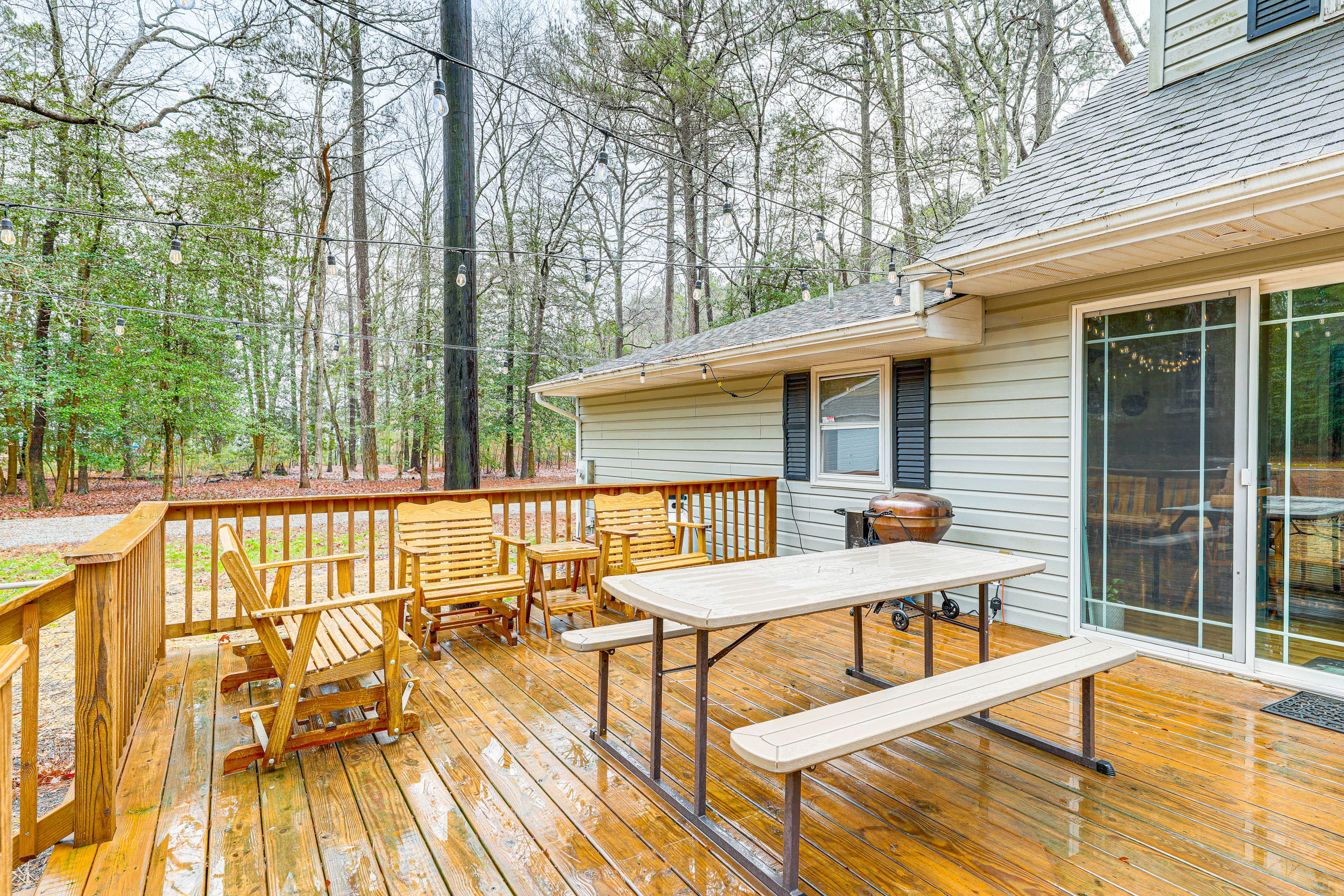 Private Deck | BBQ Grill