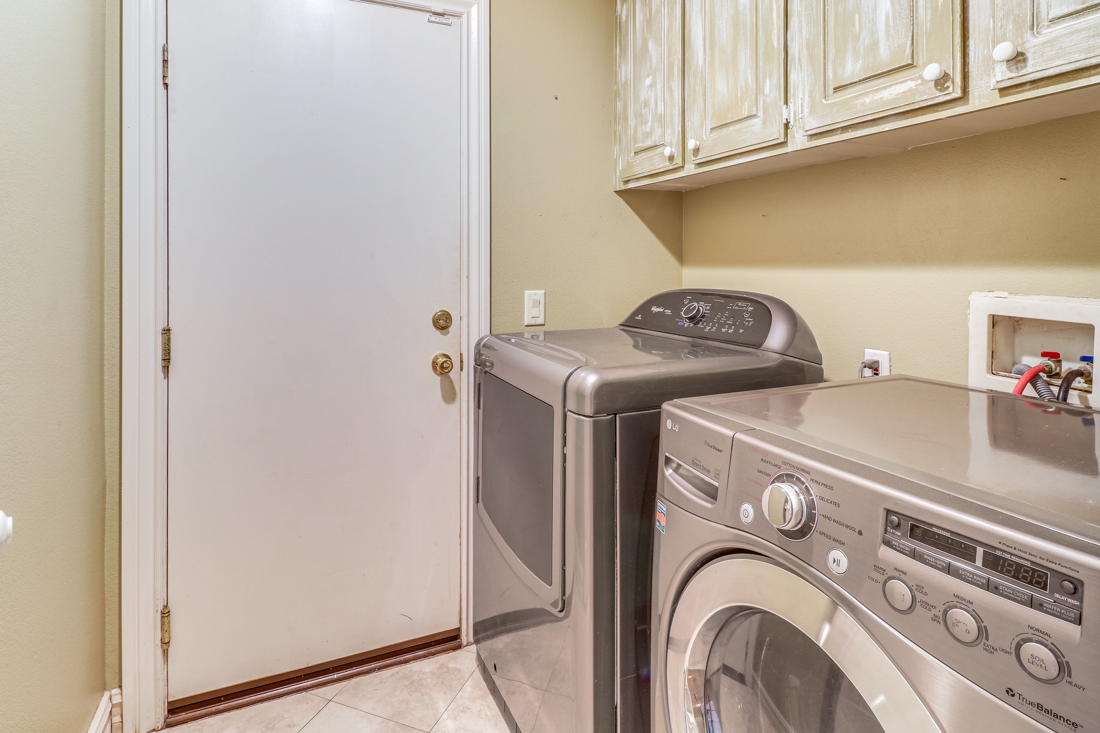 Laundry Room | 1st Floor | Washer & Dryer