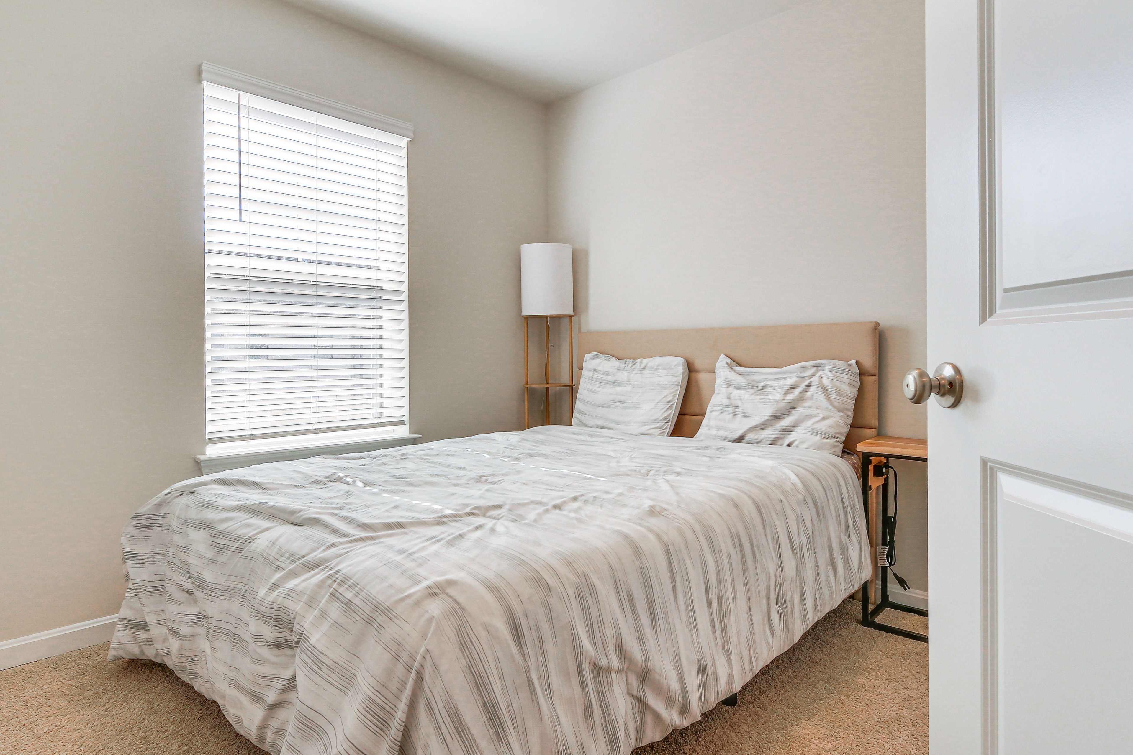 Bedroom 2 | Queen Bed | 3rd Floor