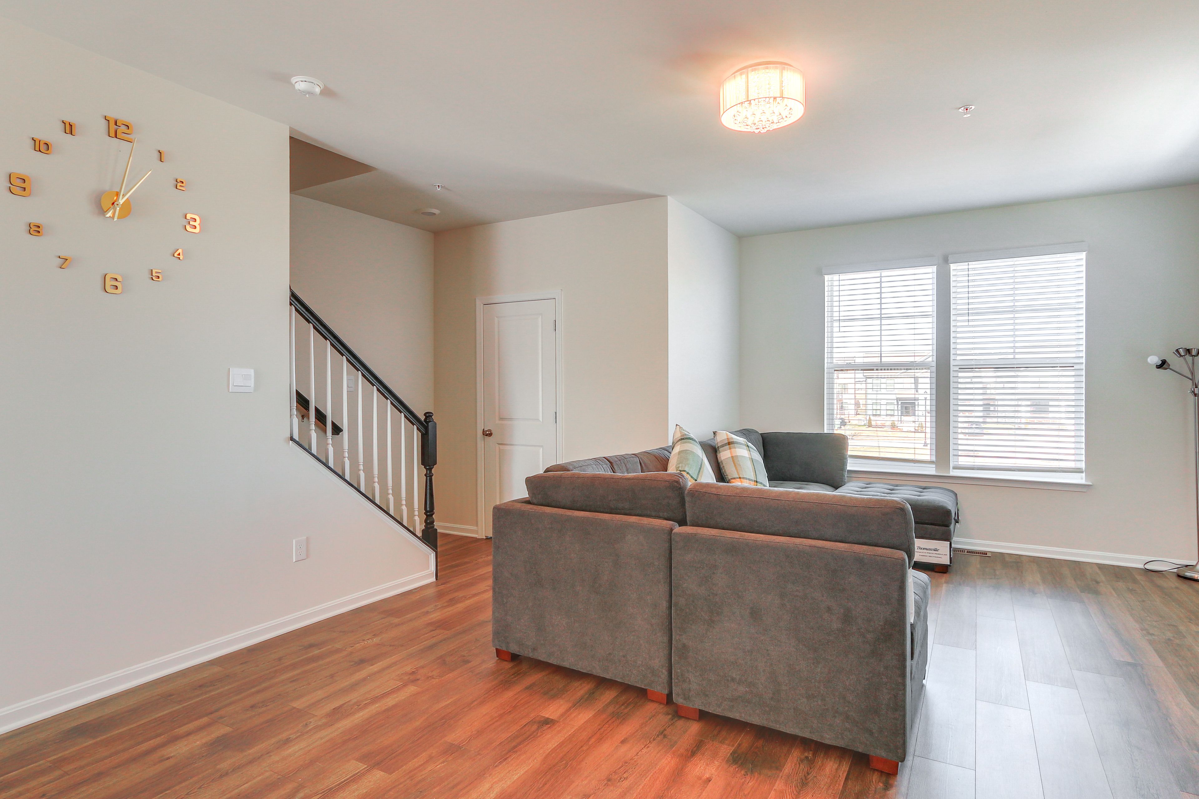 Living Room | 2nd Floor