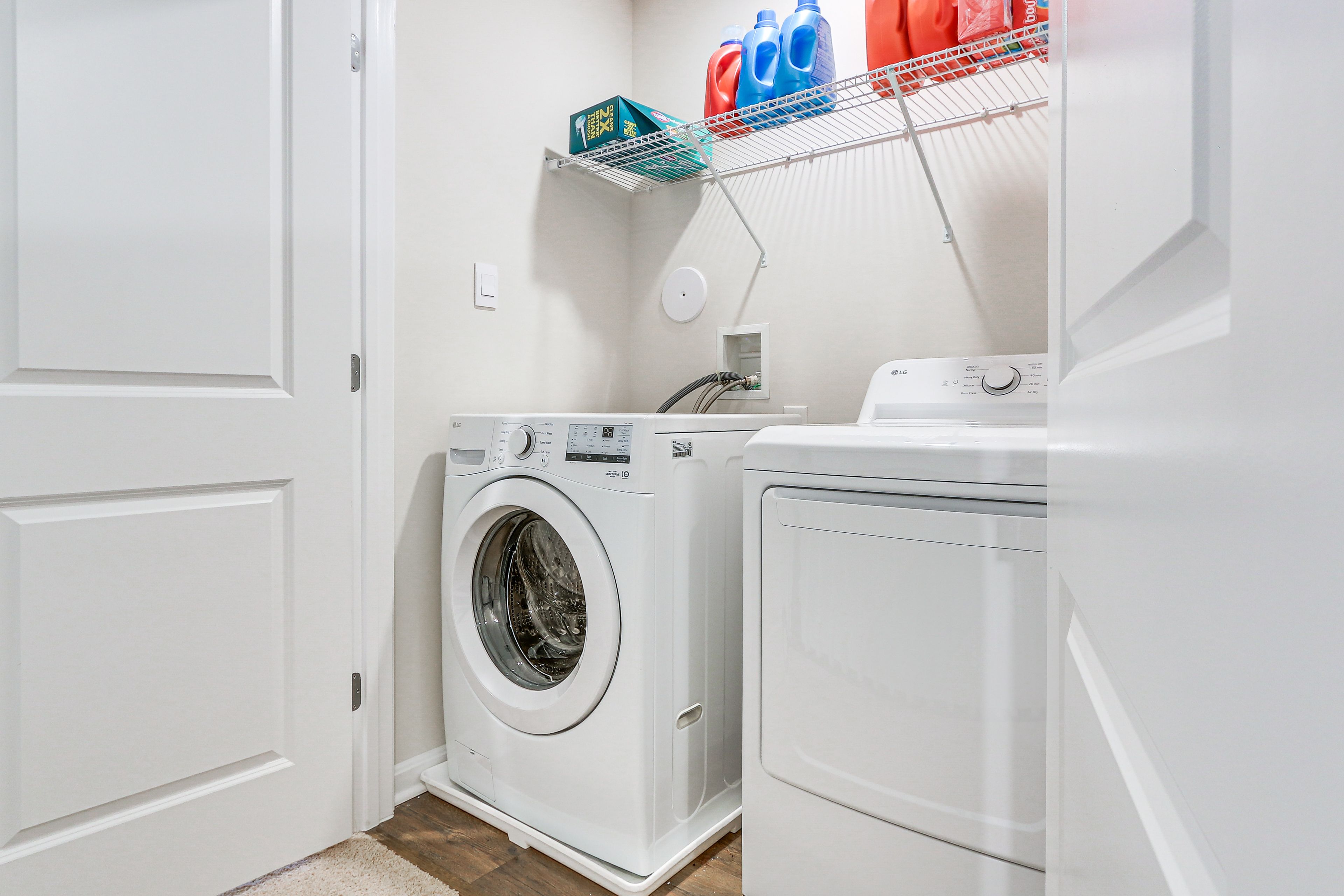 Hallway | Washer & Dryer | Laundry Detergent | 3rd Floor
