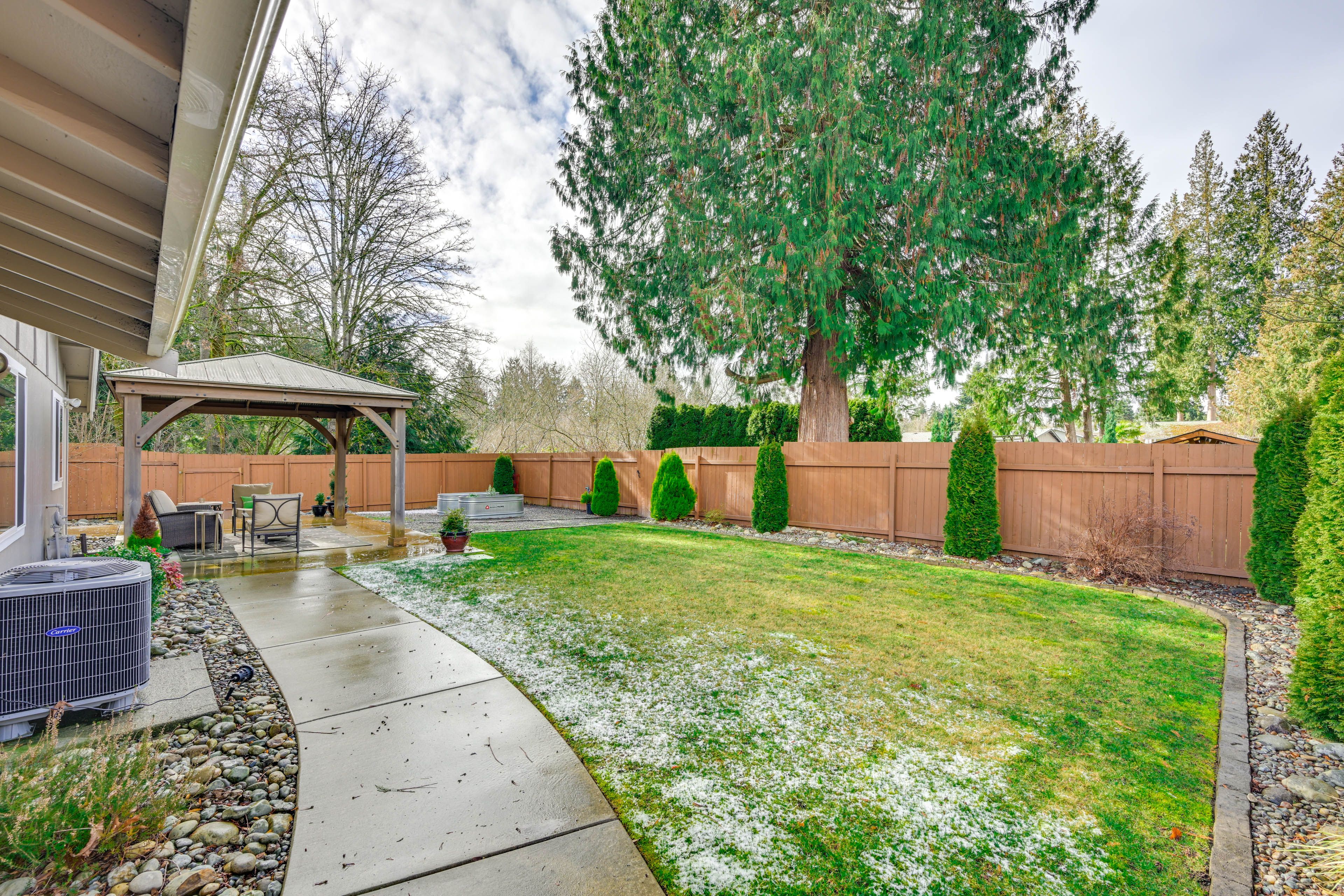 Fenced Yard