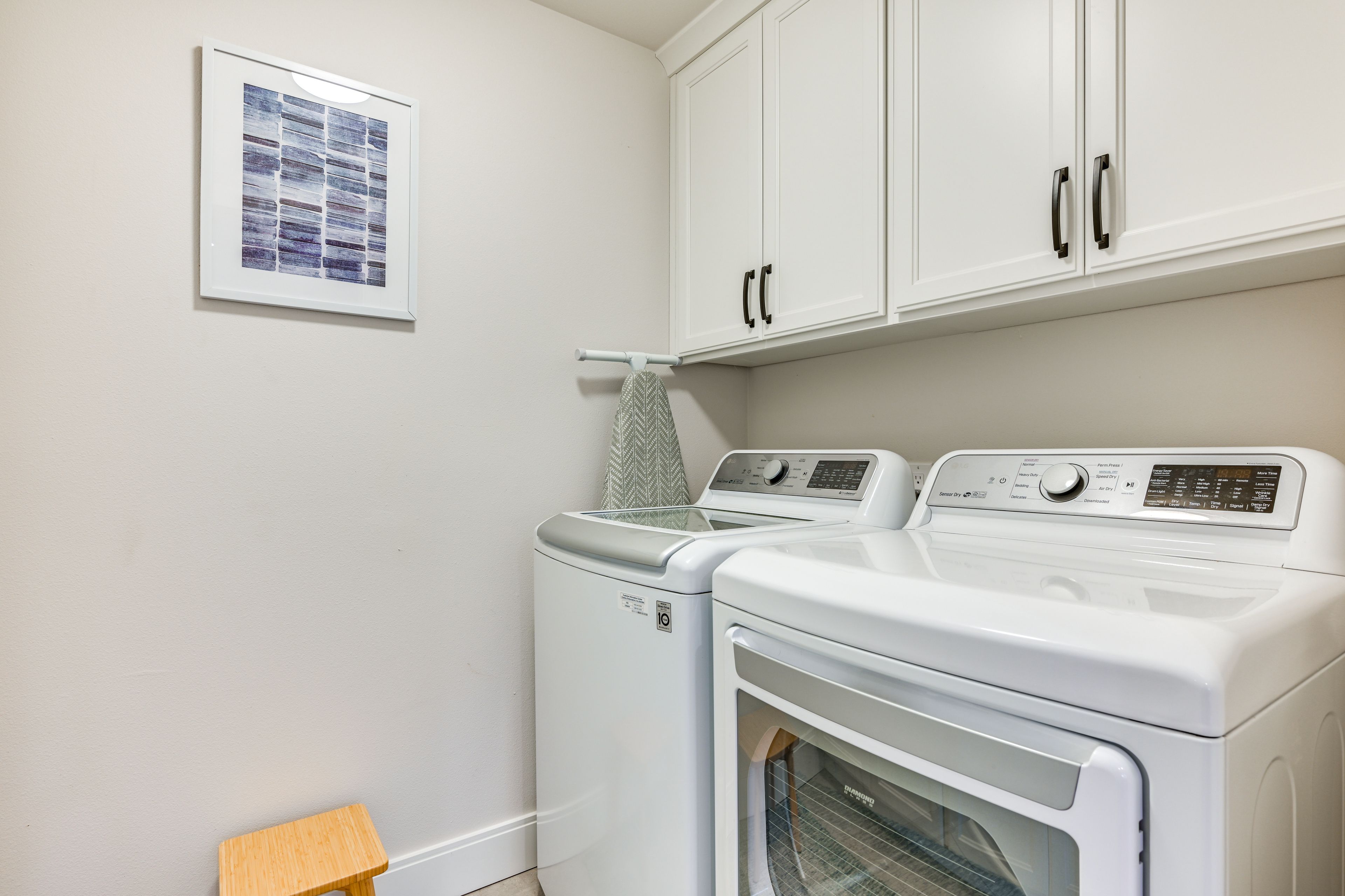 Laundry Room | Detergent Provided