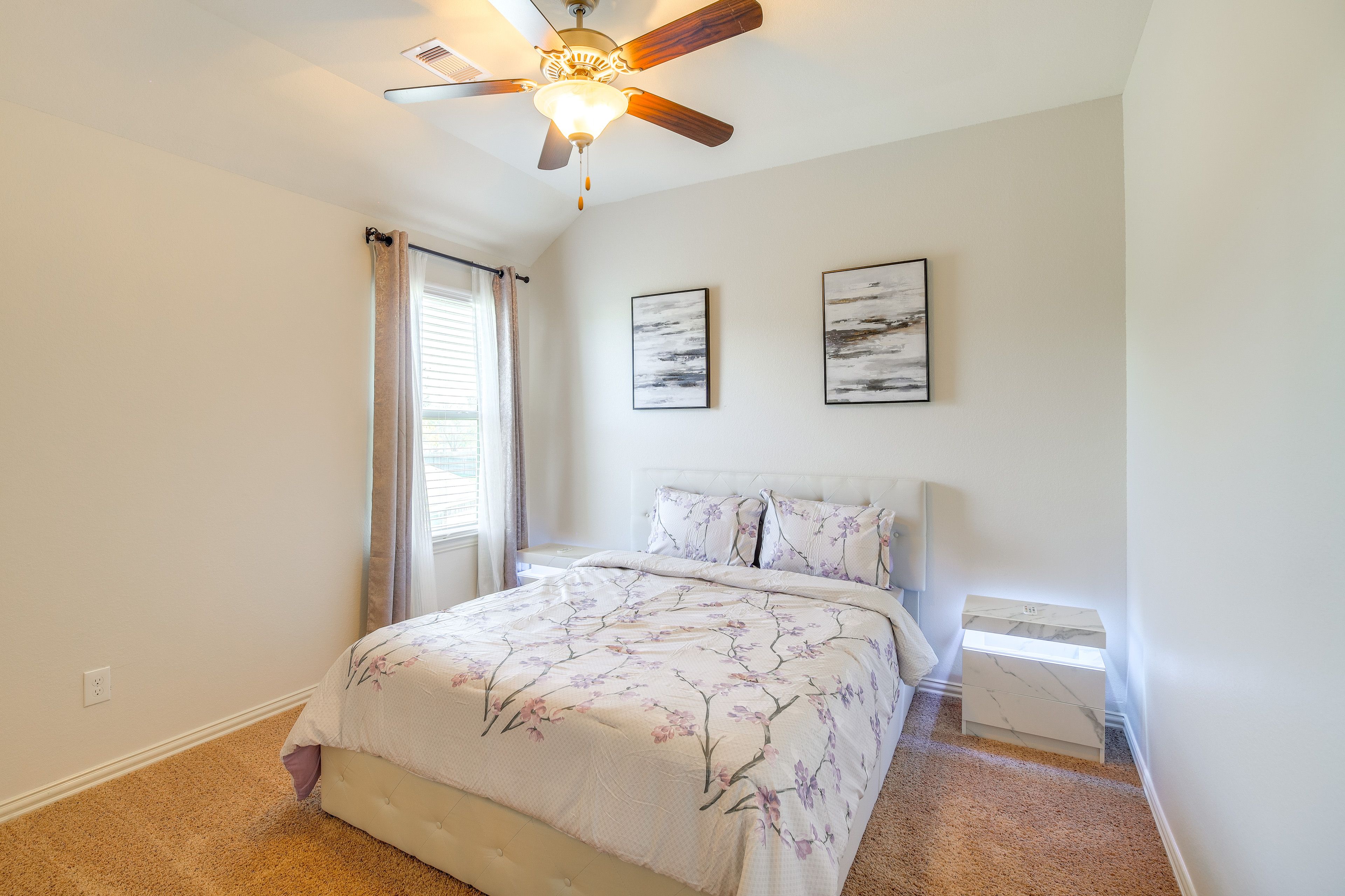 Bedroom 4 | 2nd Floor | Queen Bed | Linens Provided