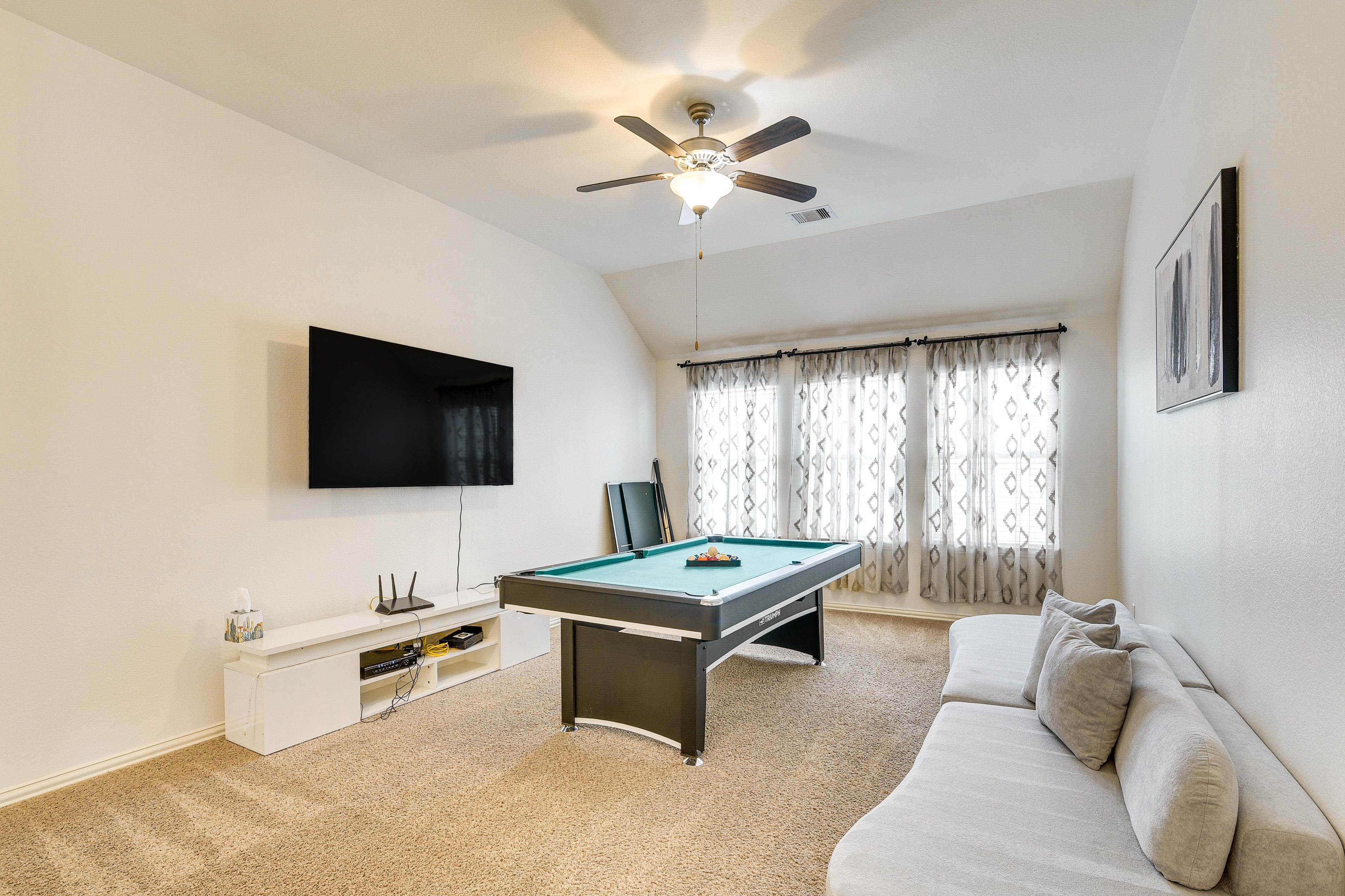 Game Room | 2nd Floor