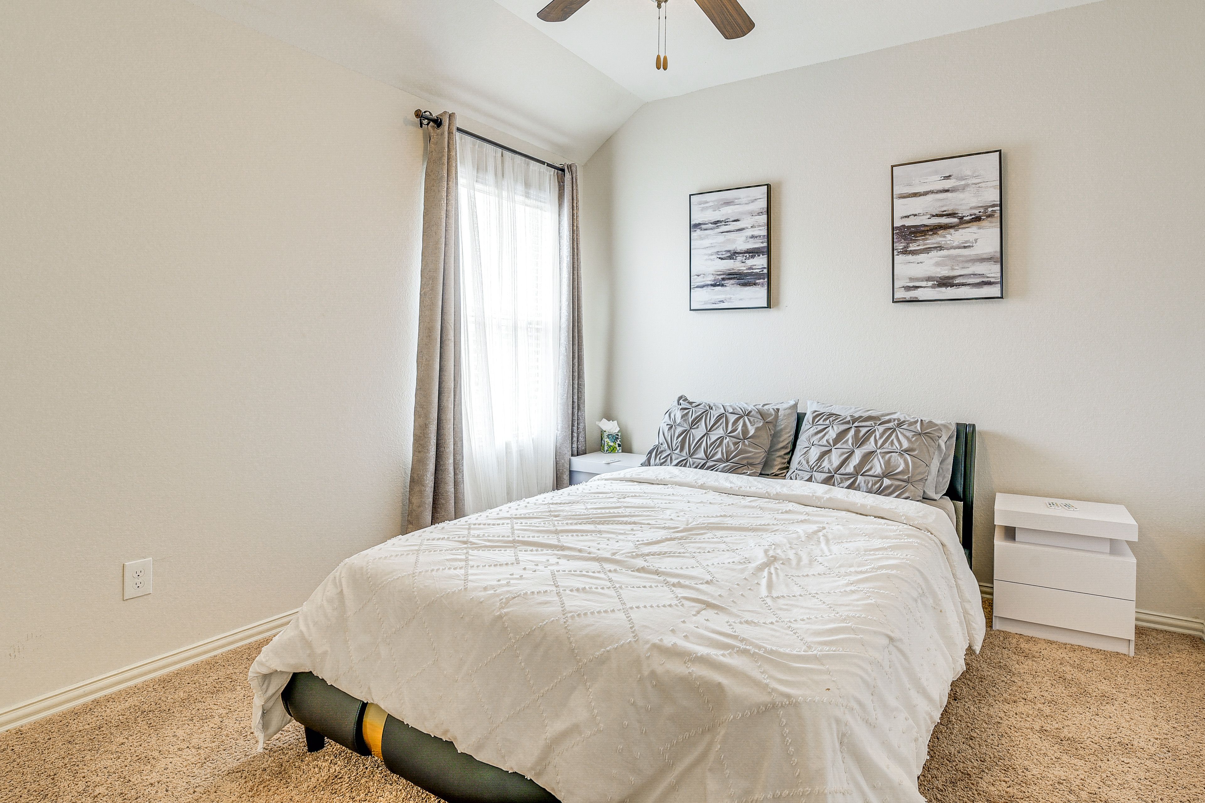Bedroom 3 | 2nd Floor | Queen Bed | Linens Provided