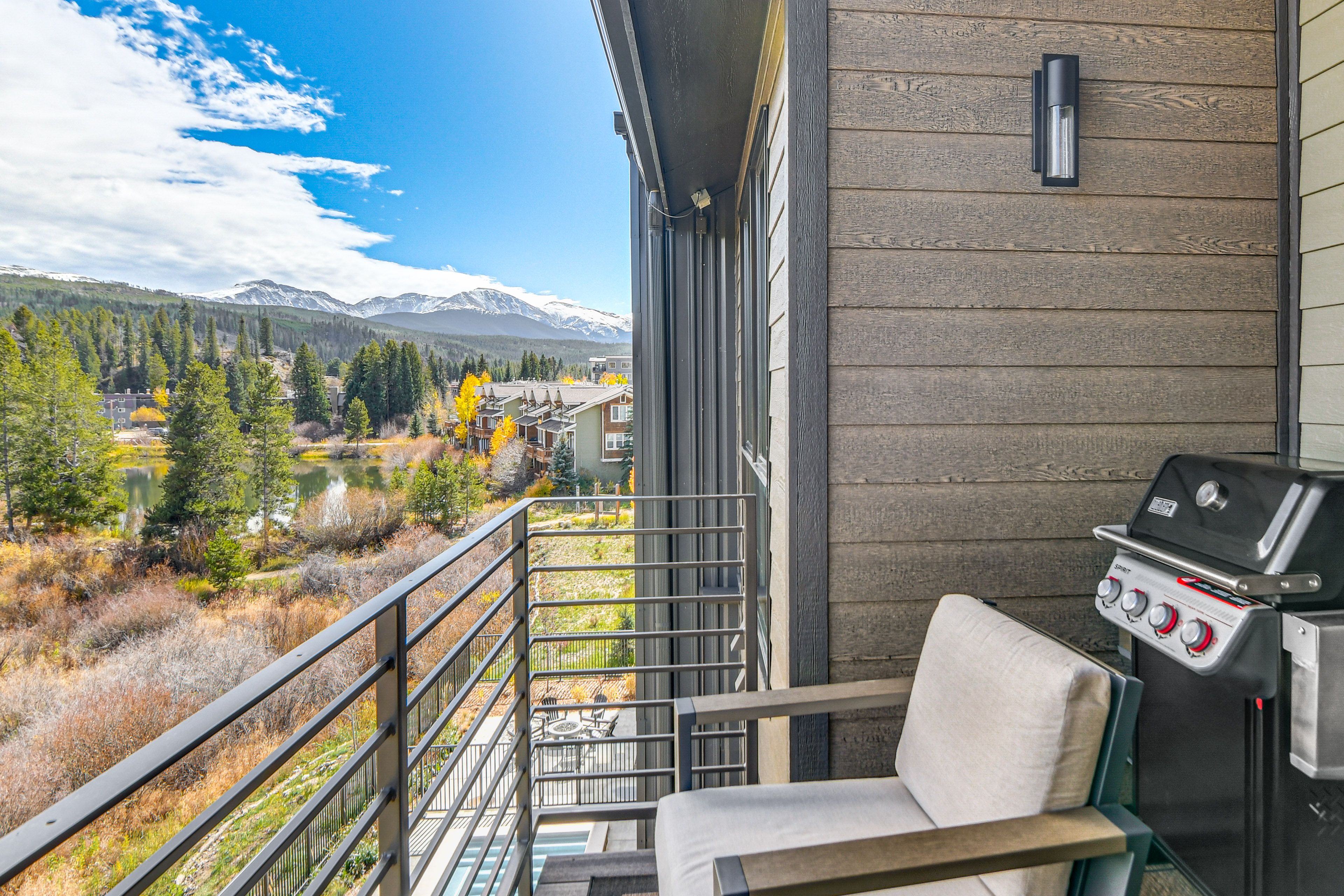 Private Balcony | Gas Grill | Mountain Views