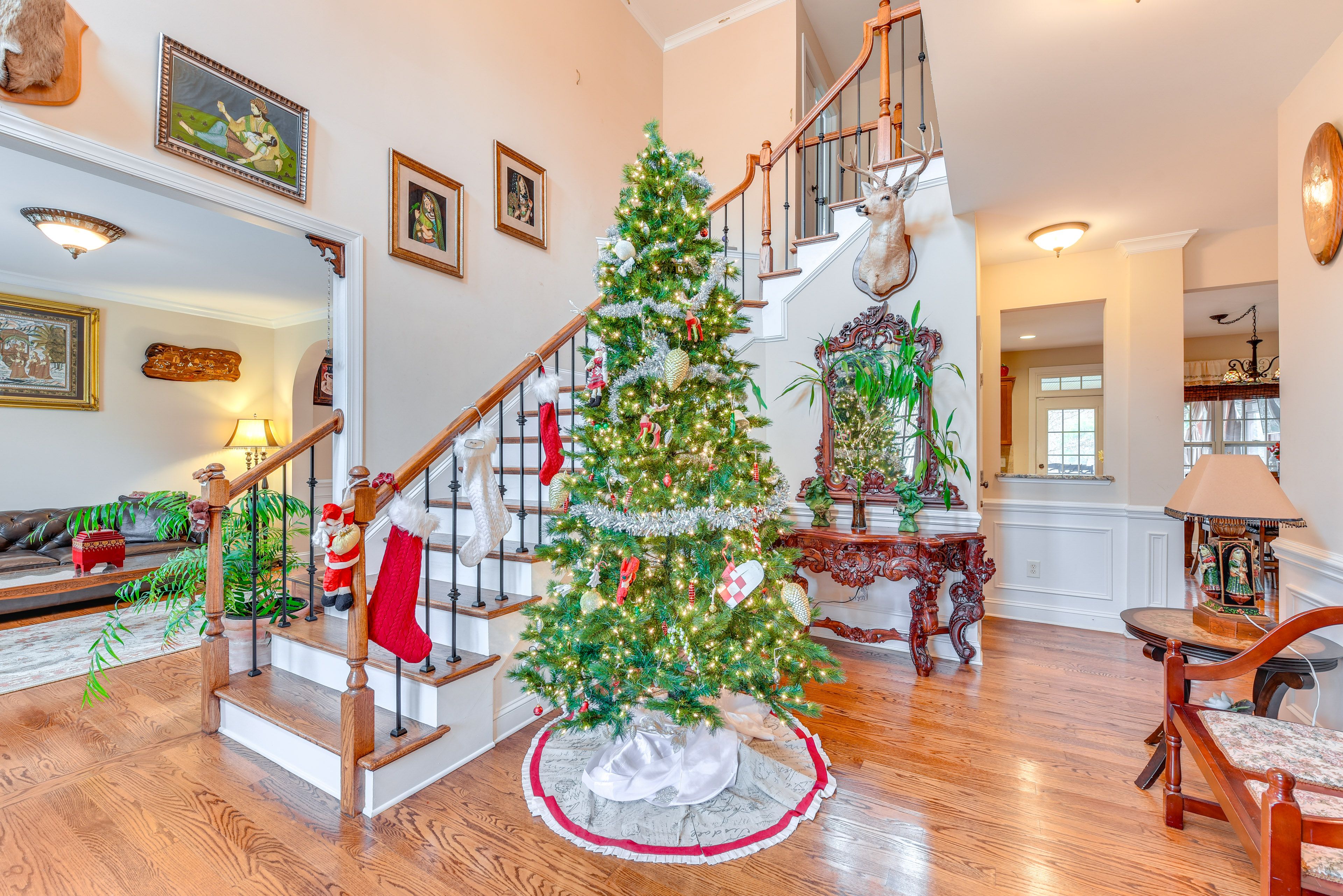 Stairs to 2nd Floor