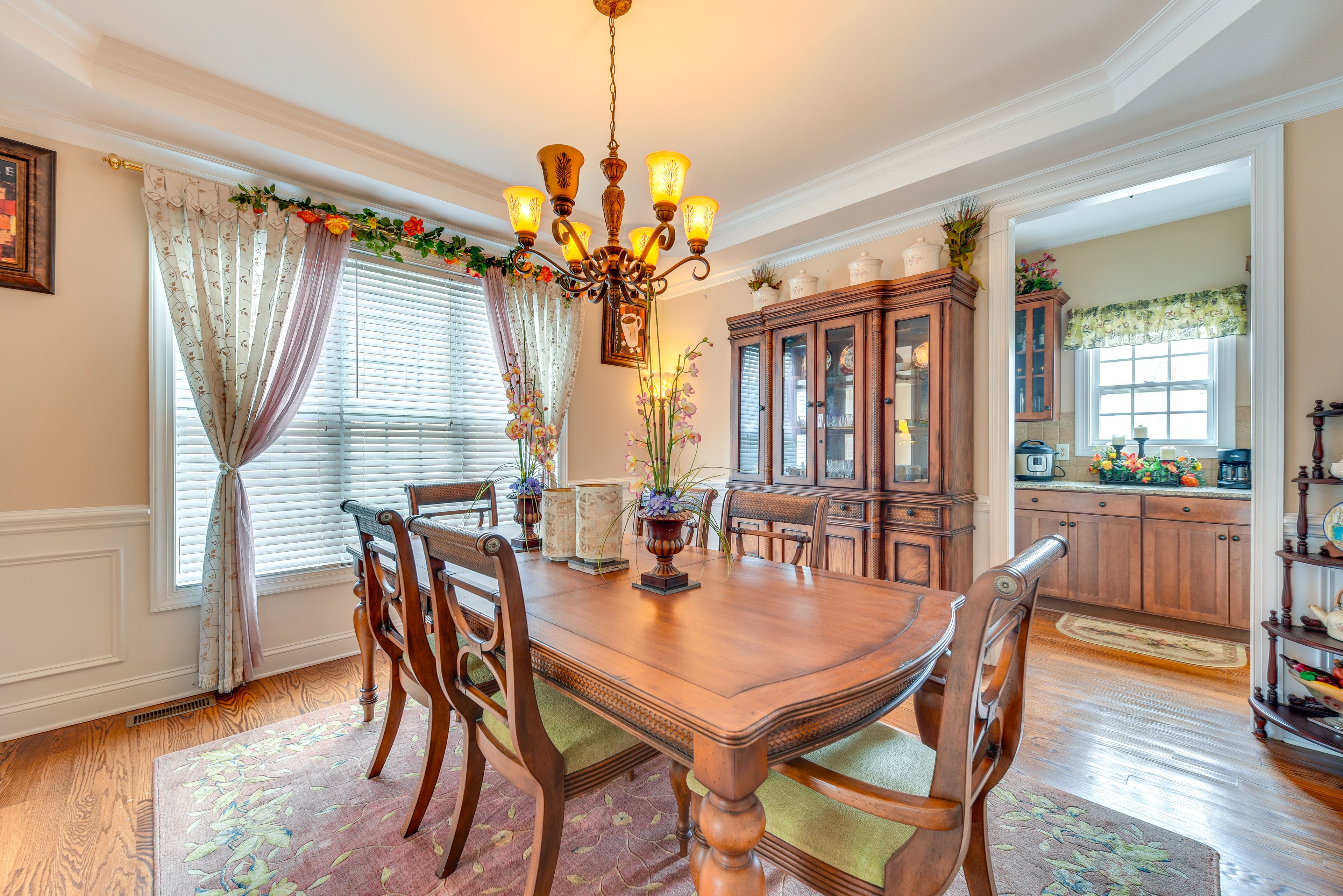Main Dining Room | 1st Floor | Dishware/Flatware